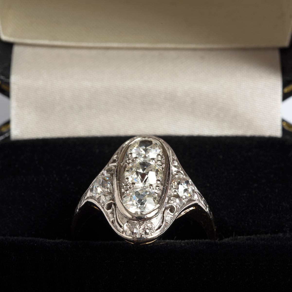 Victorian Cut Diamond (est 1.00ct, surround est .36ct) Cluster Ring, H/si. 1890. In Excellent Condition For Sale In Canterbury, GB