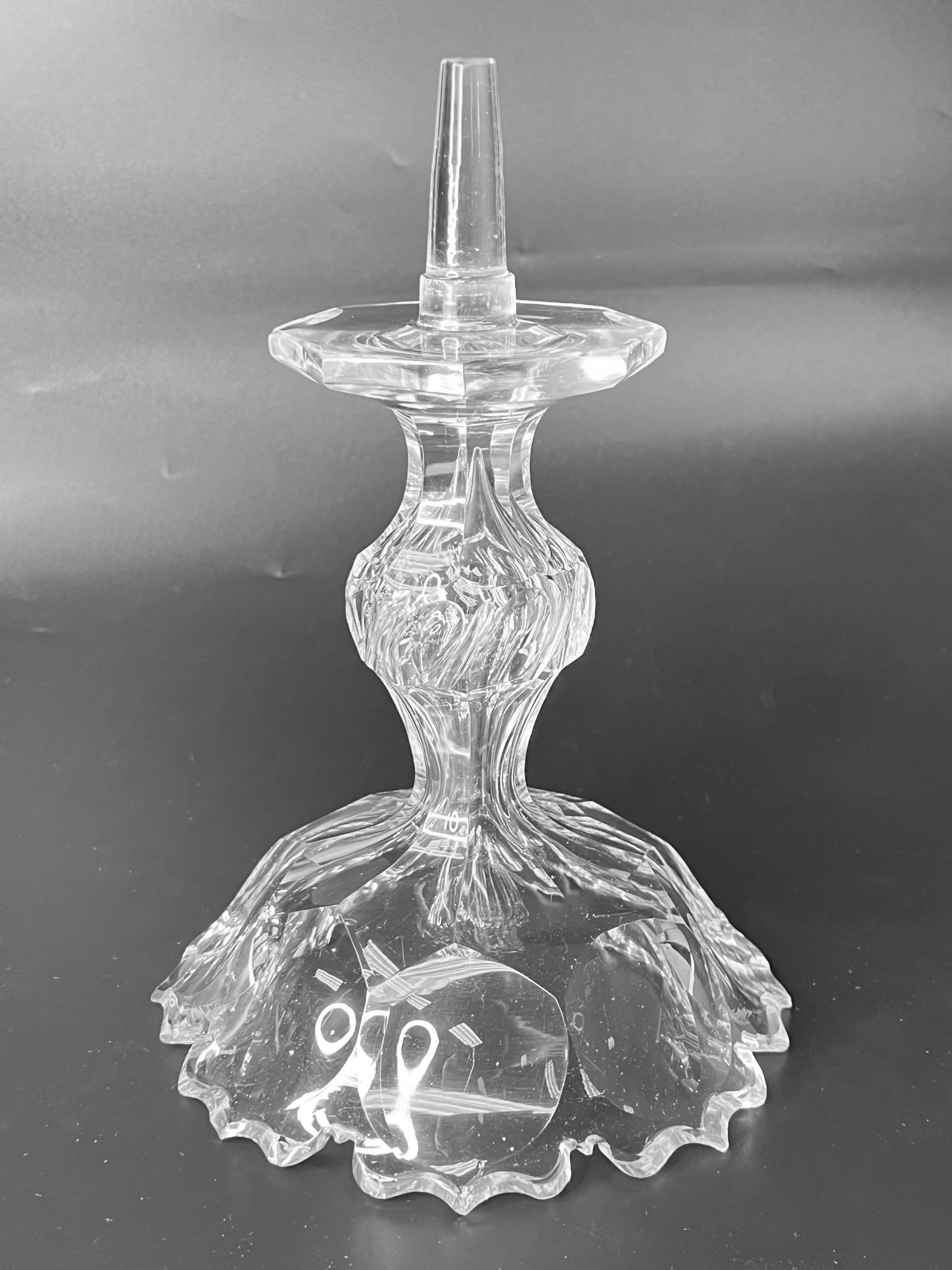 Viktorianischer Tafelaufsatz aus geschliffenem Glas Vase (19. Jahrhundert) im Angebot