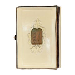 Viktorianisches tägliches Gebetsbuch im Hebräischen „Tephilath of Israel“ mit geschnitztem Knochencover