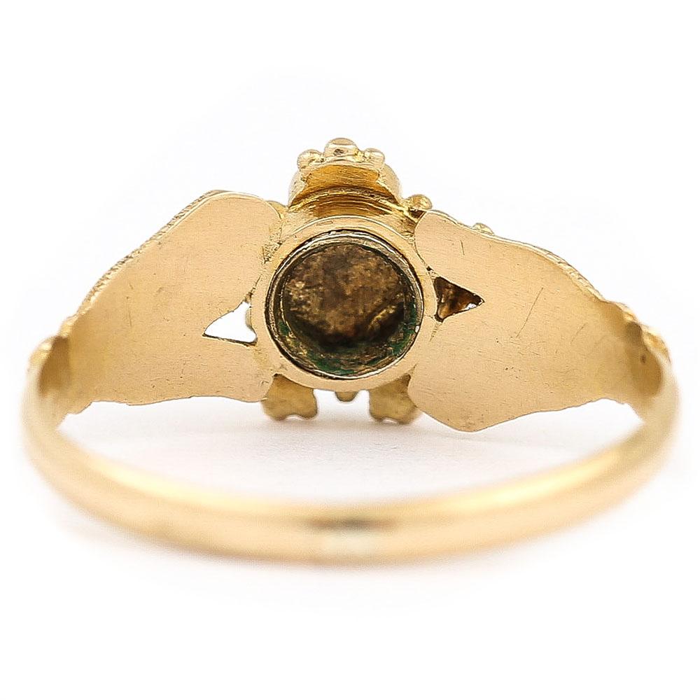 Victorian Pansy REGARD and Fede Ring Circa 1880 In Good Condition In Lancashire, Oldham