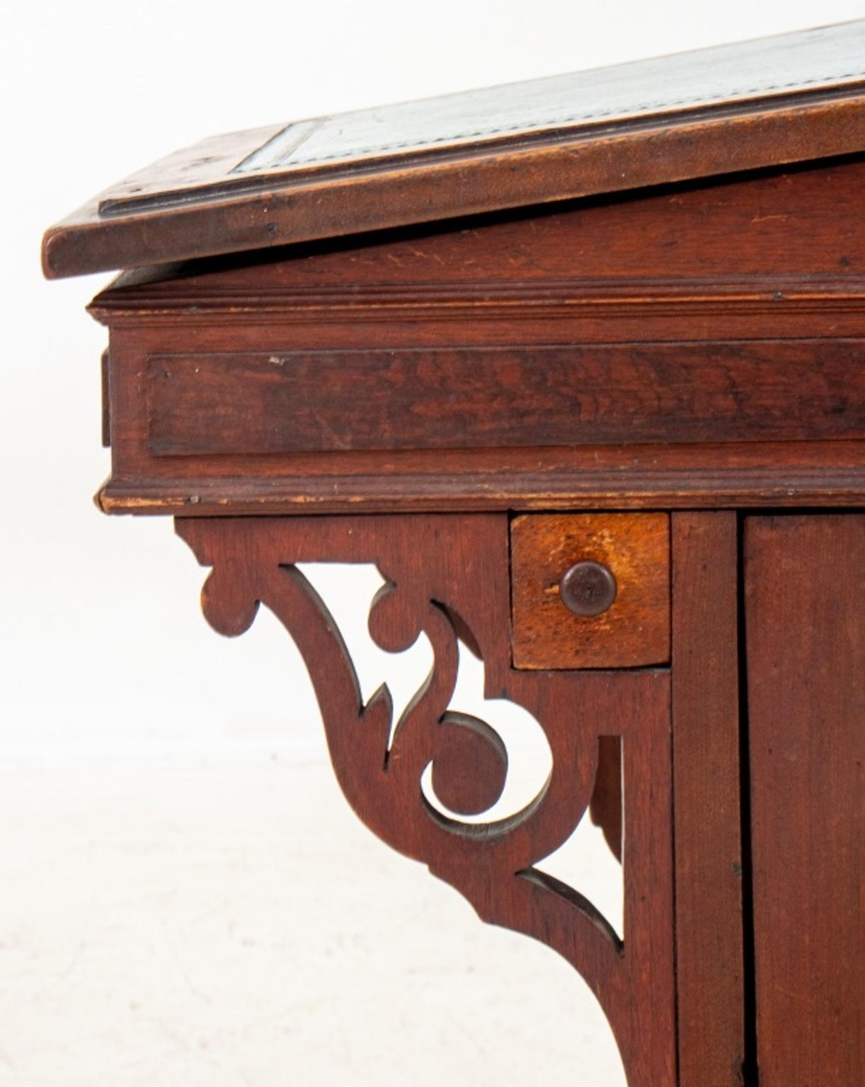 Victorian Davenport Desk For Sale at 1stDibs