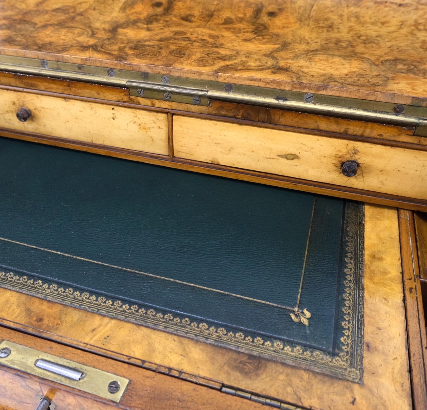 Victorian Davenport Desk Lift Top Pop Up Mechanism Concealed File Compartment  For Sale 7