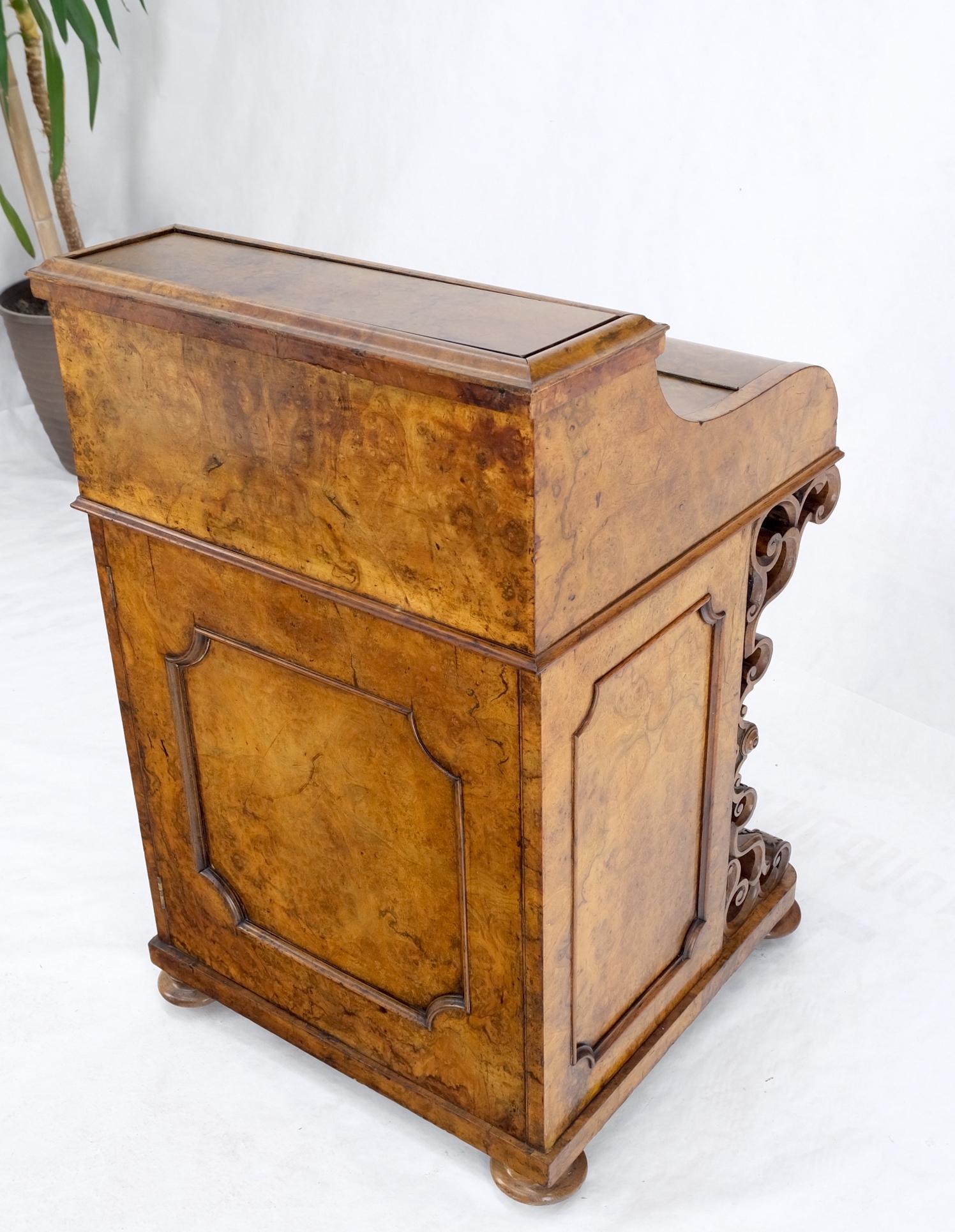 Victorian Davenport Desk Lift Top Pop Up Mechanism Concealed File Compartment  For Sale 13