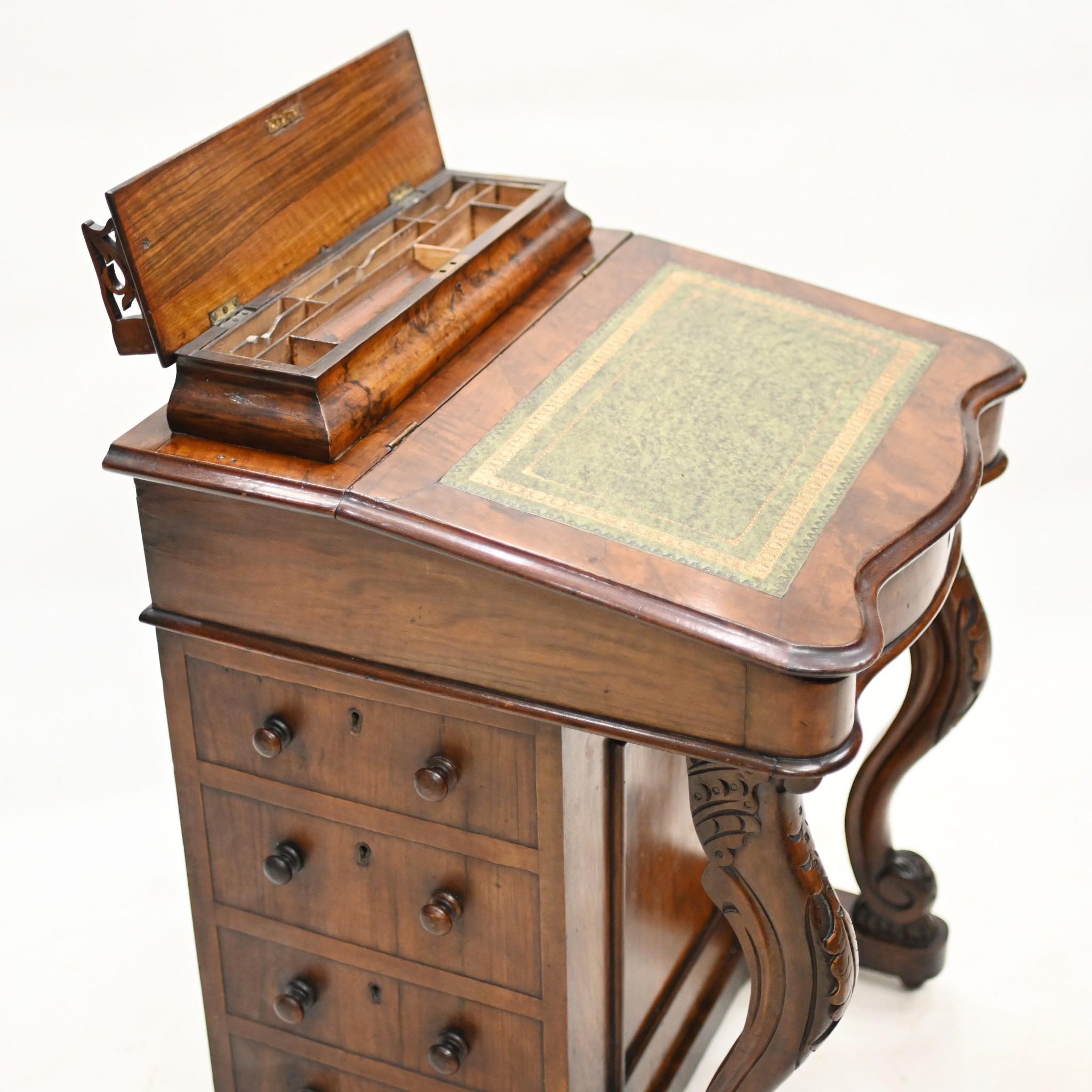 Victorian Davenport Desk Walnut 1890 For Sale 6