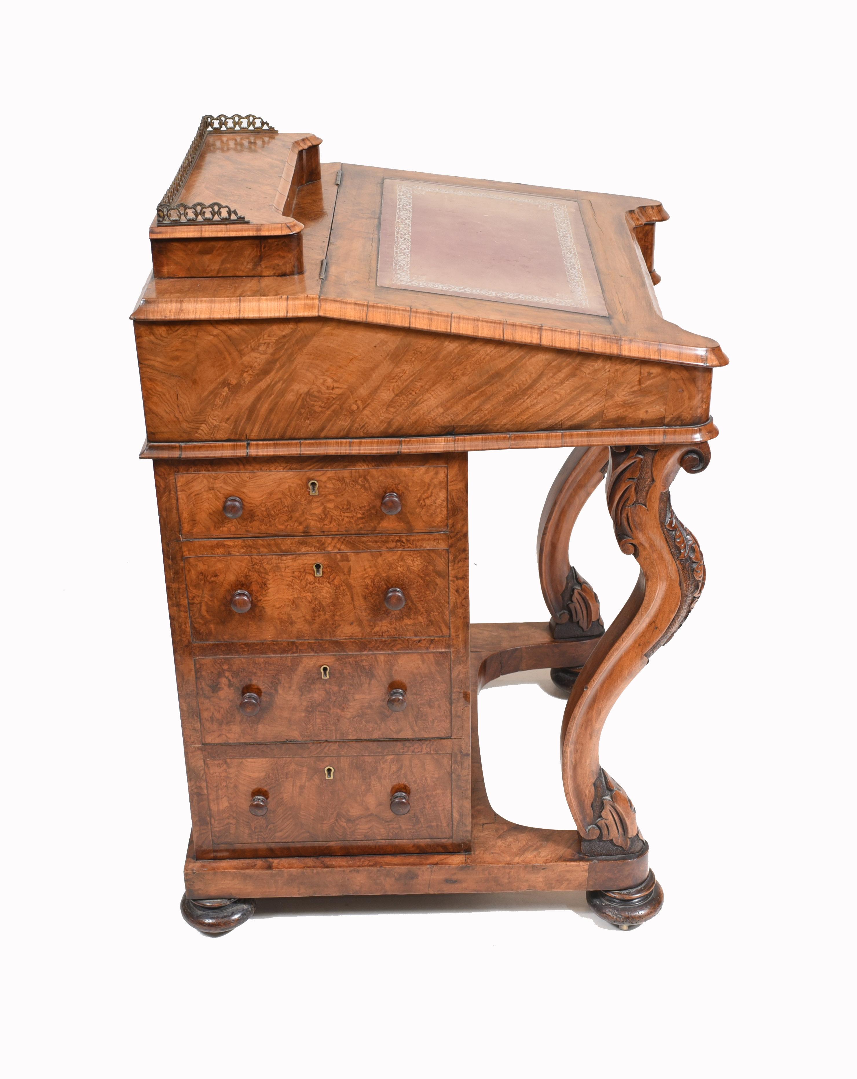 Victorian Davenport Desk Walnut Inlay, 1860 8