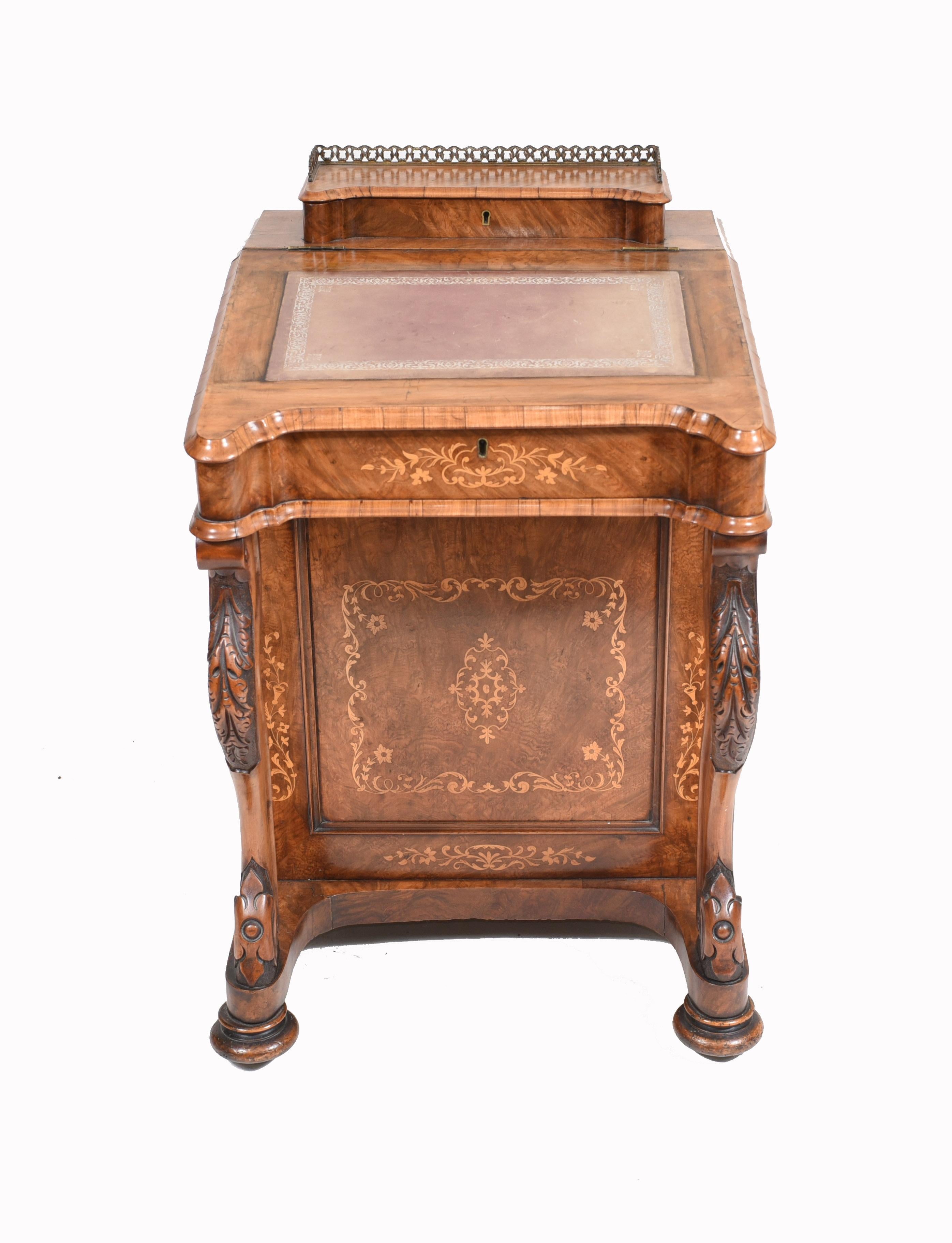 Victorian Davenport Desk Walnut Inlay, 1860 3