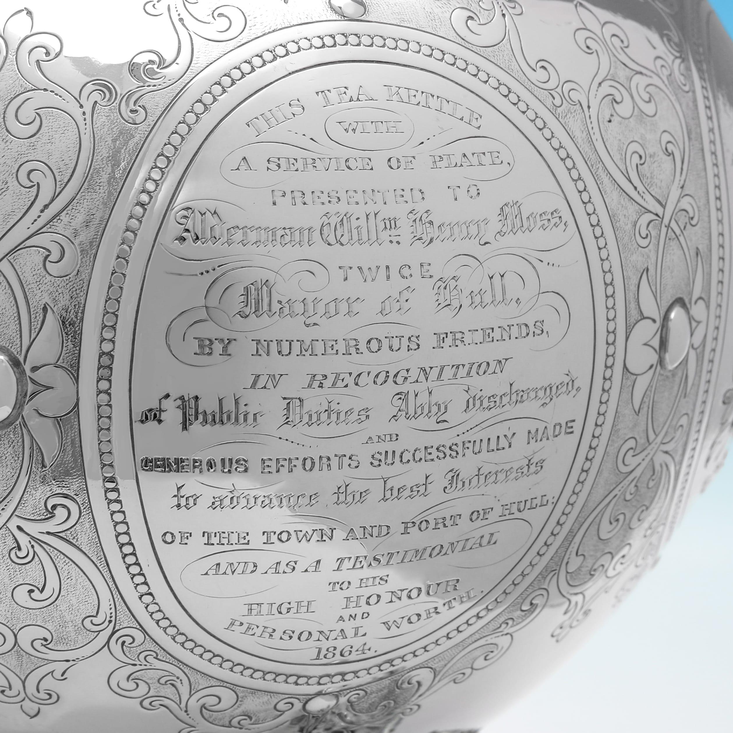 Anglais Service à thé et café décoratif victorien de 5 pièces par Barnards, Londres 1862 en vente