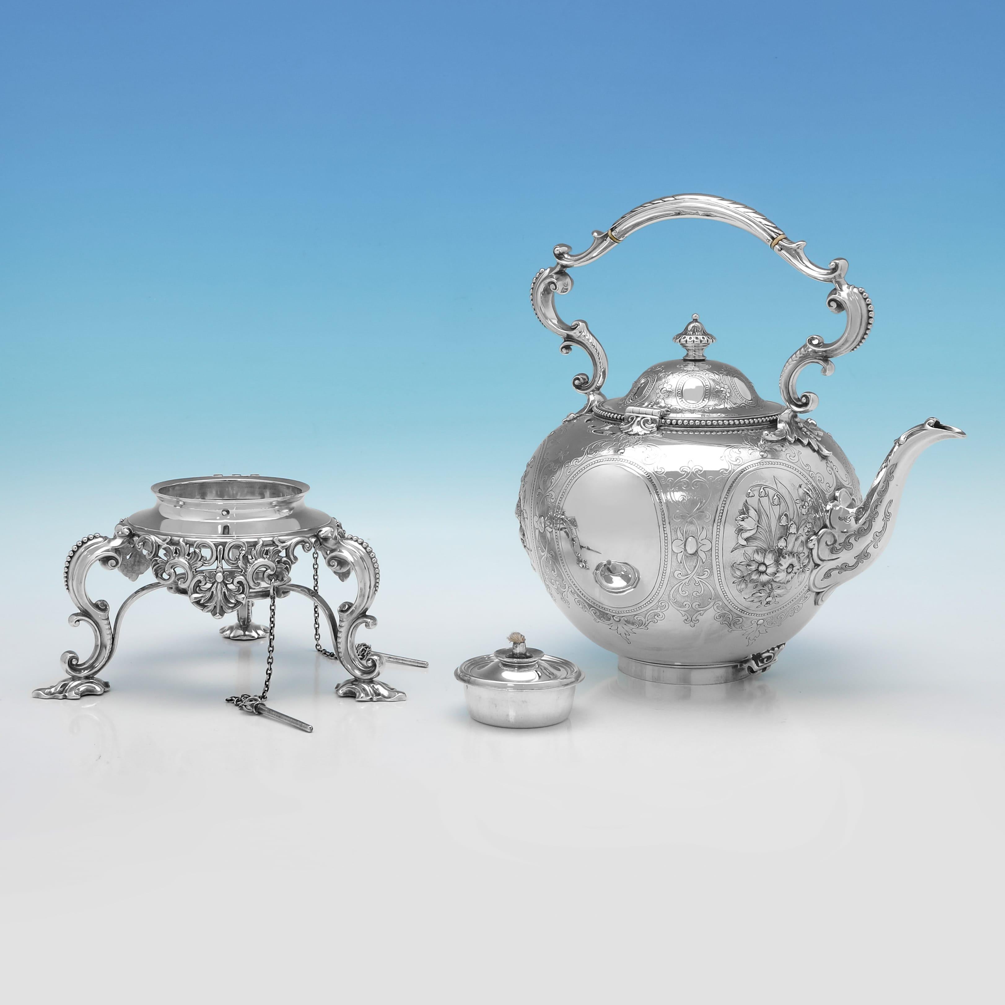 Service à thé et café décoratif victorien de 5 pièces par Barnards, Londres 1862 Bon état - En vente à London, London