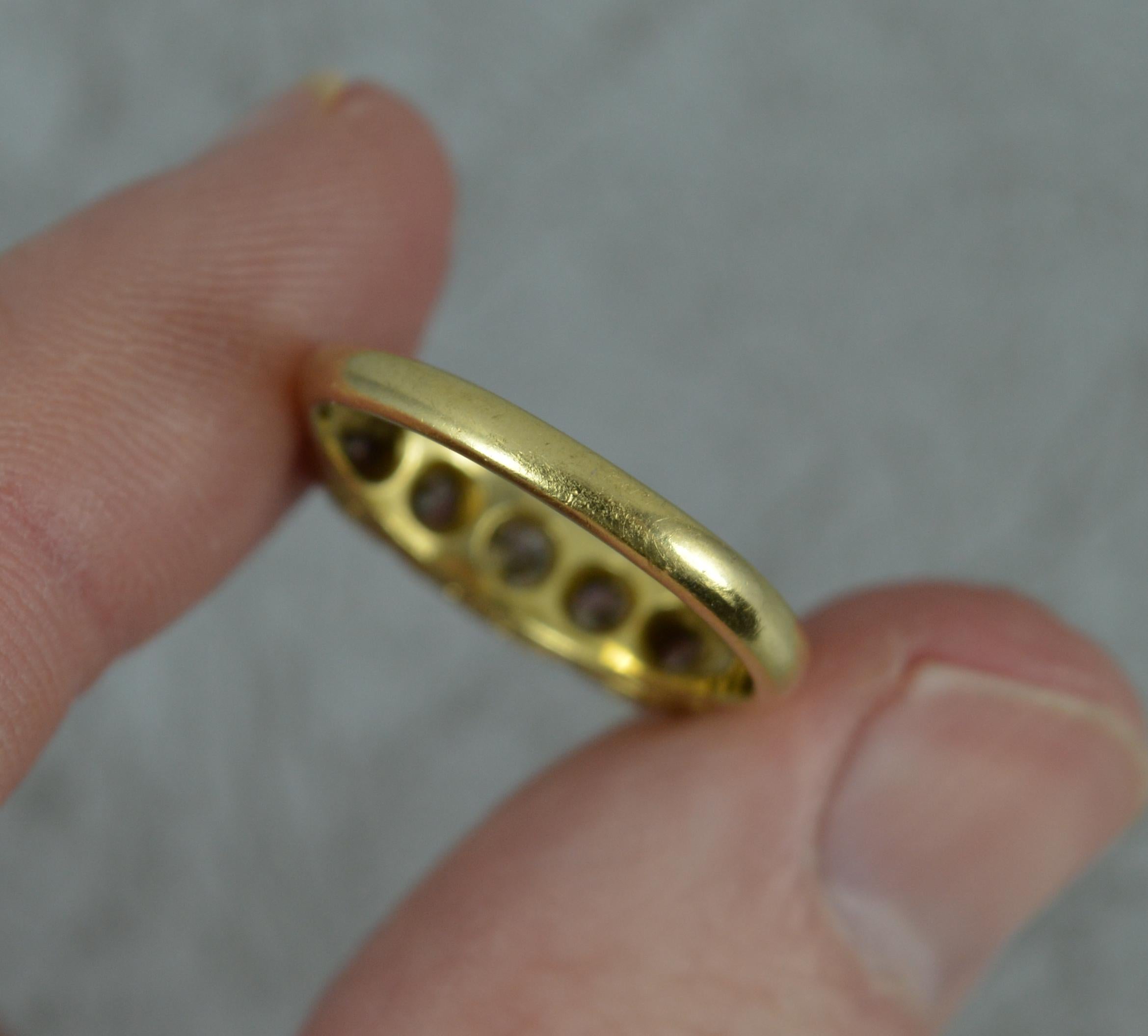 Victorian Design VS1 0.65 Carat Diamond 18 Carat Gold Five-Stone Stack Ring 2