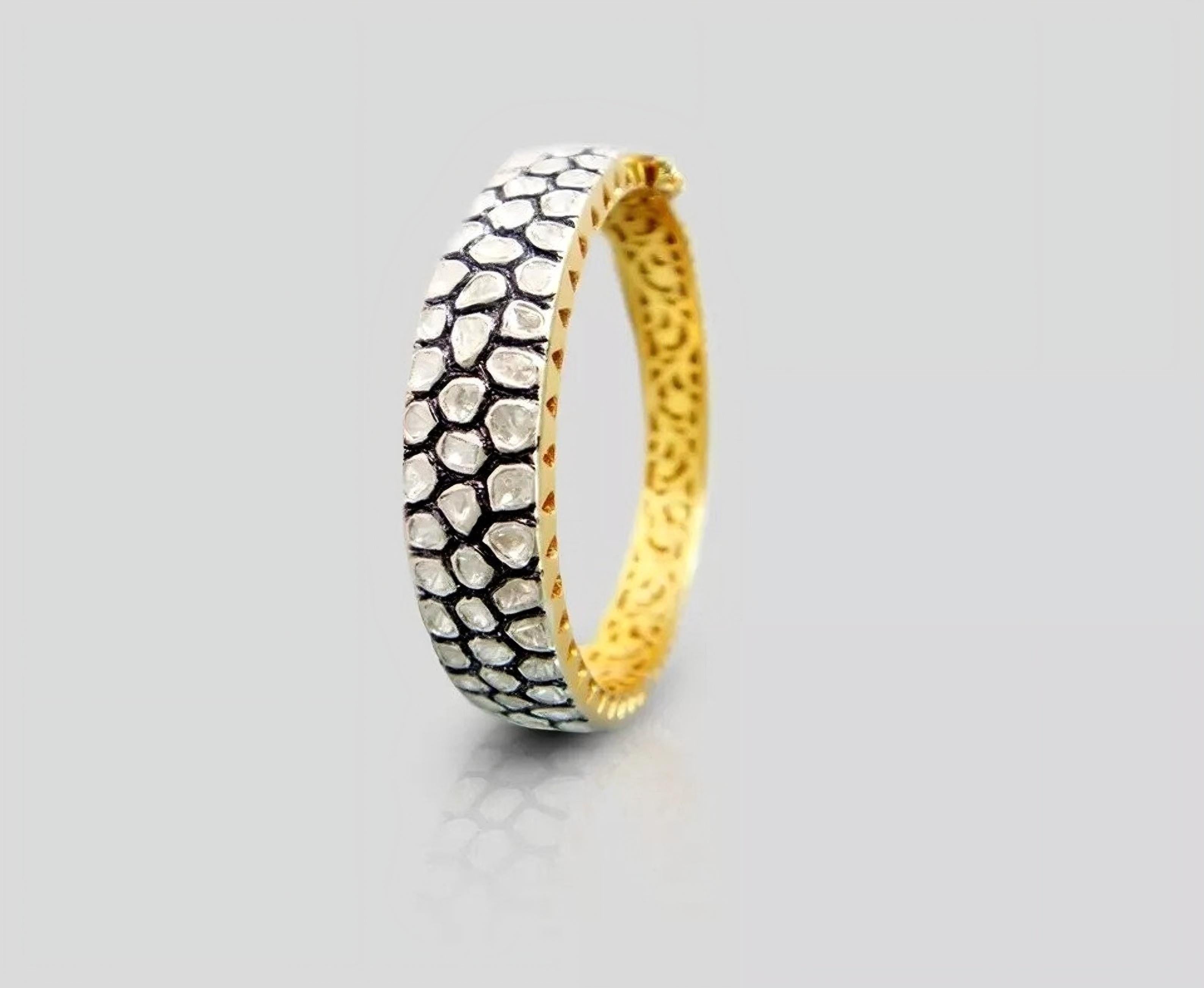 Victorian designer Rose Cut Polki Diamond Bangle 925 Sterling Silver for Gift In New Condition For Sale In Chicago, IL