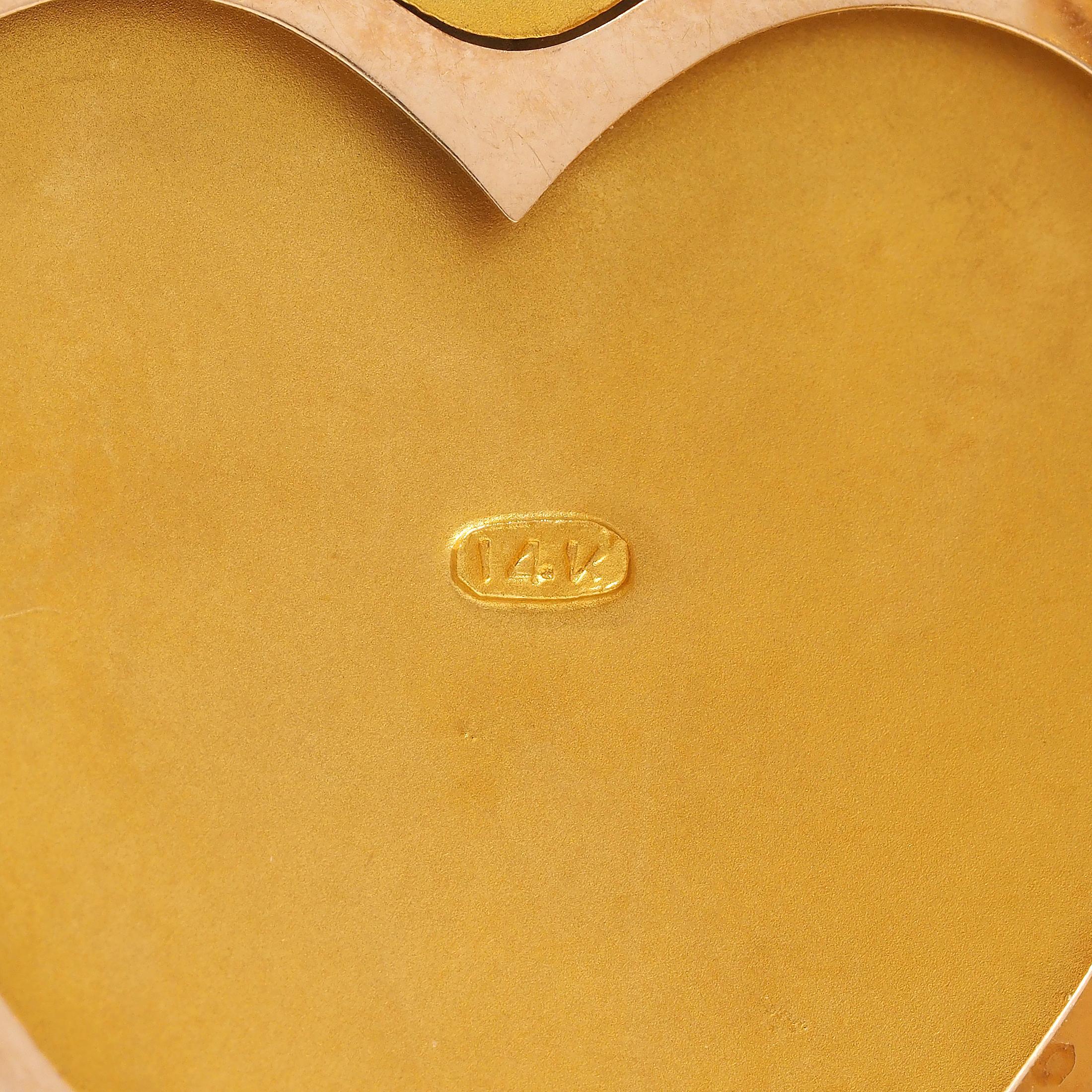 Women's or Men's Victorian Diamond 14 Karat Yellow Gold Antique Heart Locket Pendant For Sale