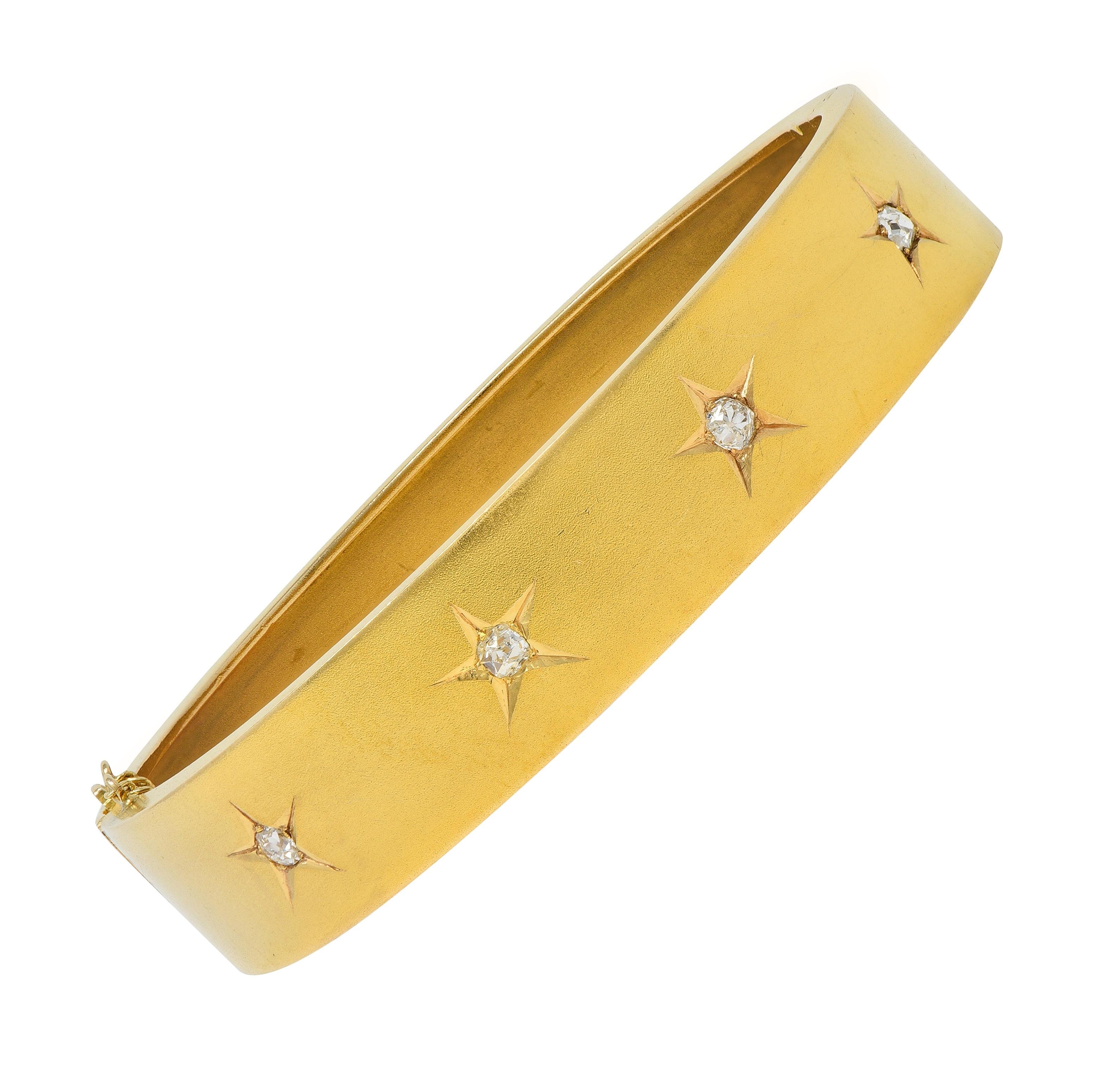 Victorian Diamond 14 Karat Yellow Gold Antique Star Bangle Bracelet For Sale