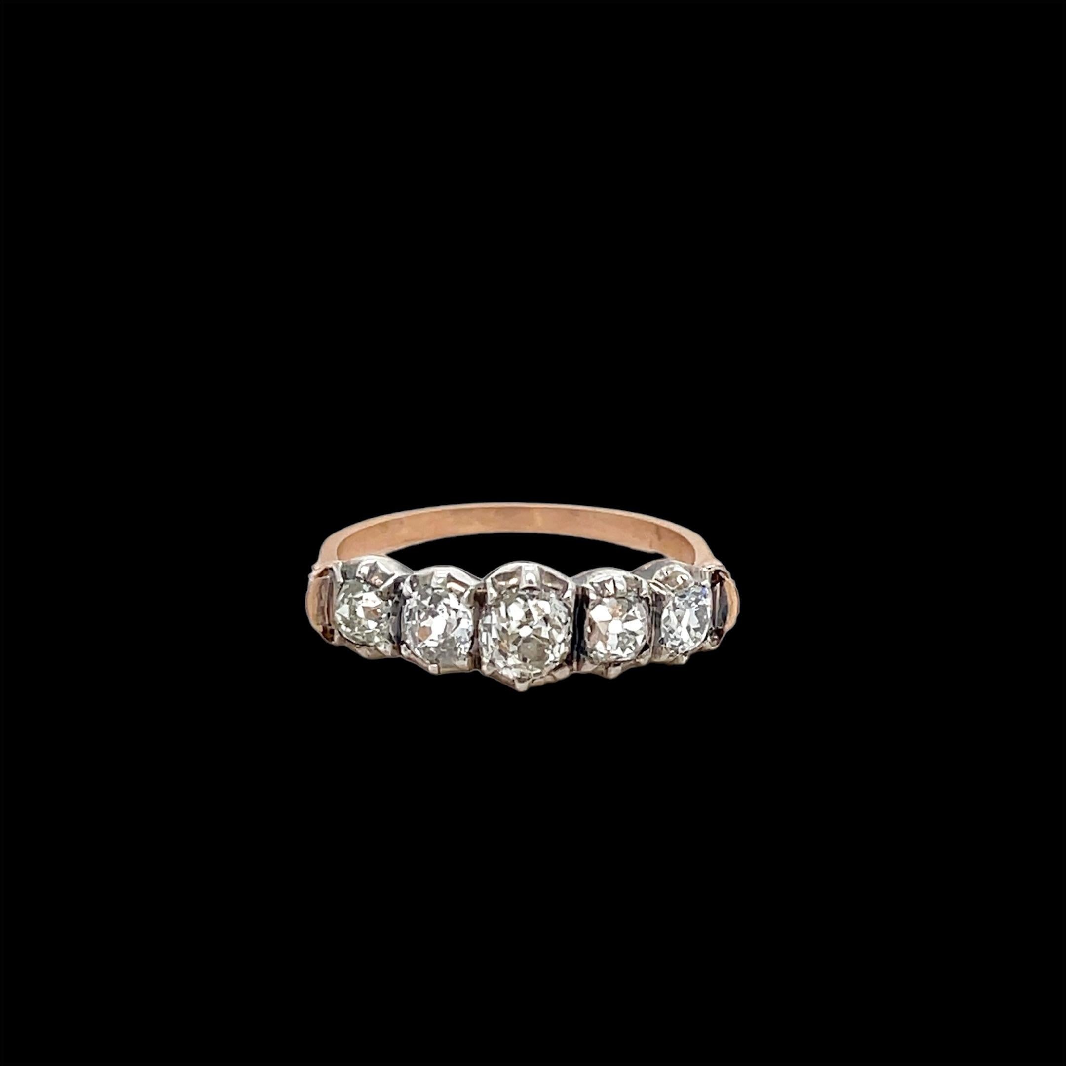 Women's or Men's Victorian Diamond 1.50 Carat Five-Stone Gold and Silver Ring For Sale
