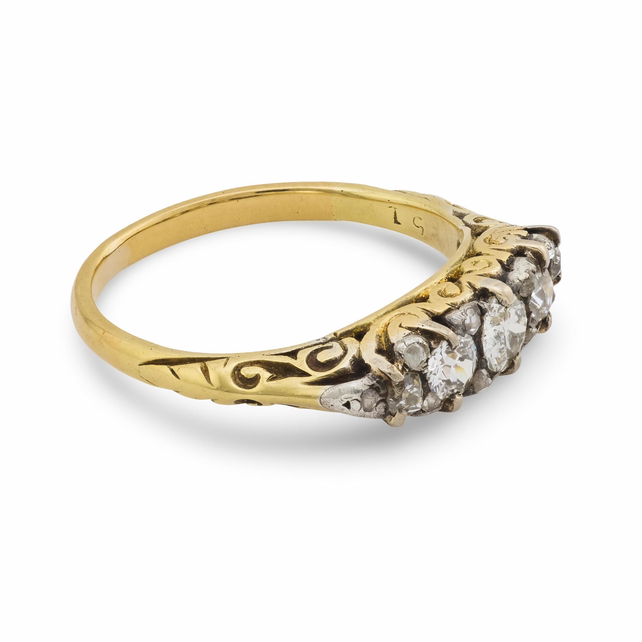 Bracelet victorien en or jaune 18k à 5 pierres et diamants Bon état - En vente à Beverly Hills, CA