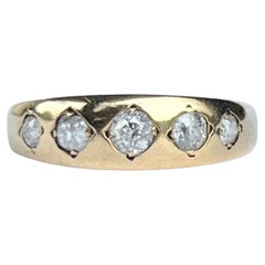 Bague victorienne à cinq pierres en or 18 carats et diamants