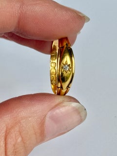 Victorian Diamond and 18 Carat Gold Star Setting Ring