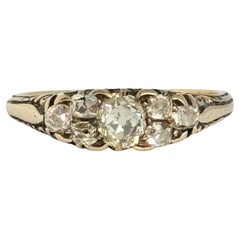 Bague victorienne à trois pierres en or 18 carats et diamants