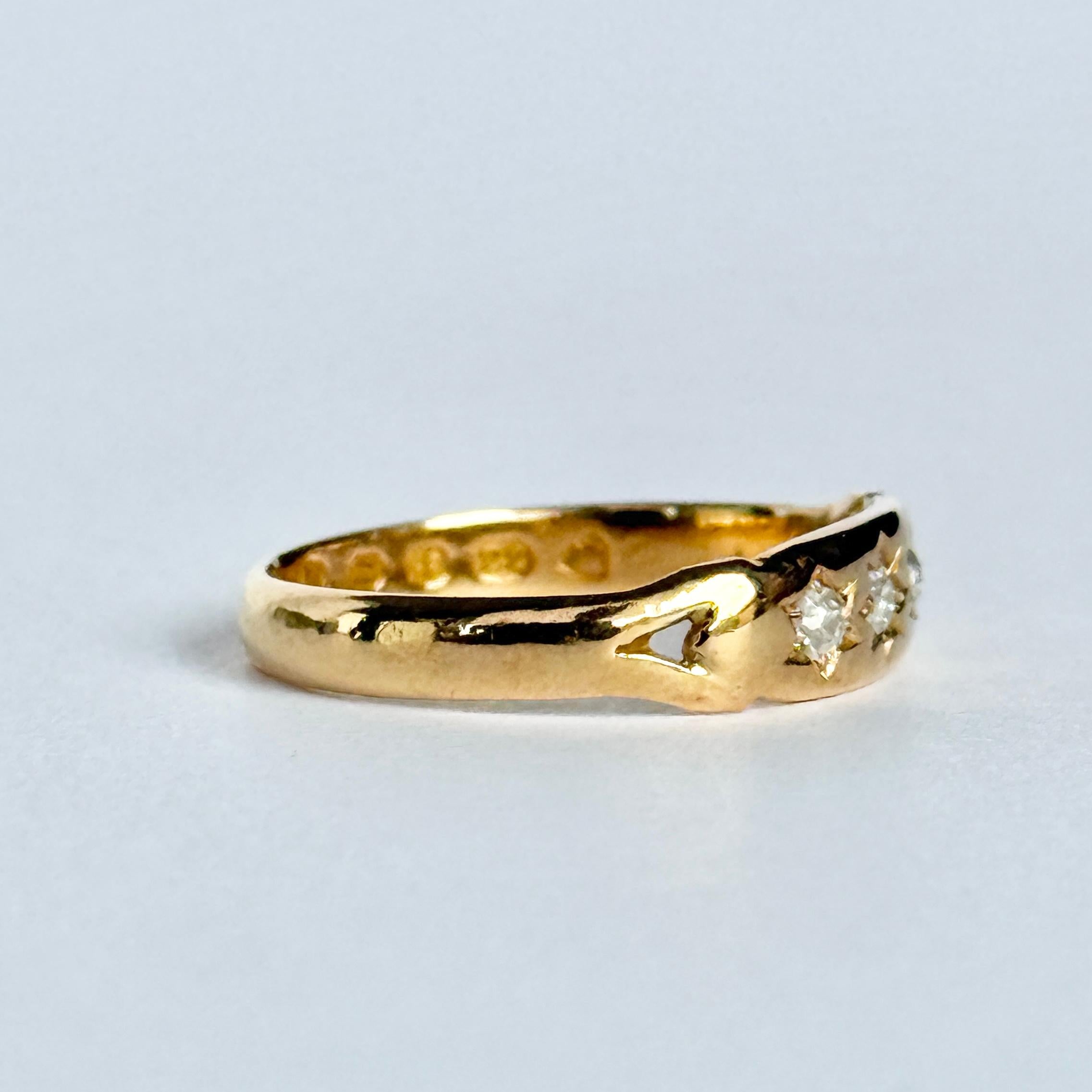 Anillo victoriano de diamantes y oro de 22 quilates con engaste en estrella de cinco piedras en Bueno estado para la venta en Chipping Campden, GB