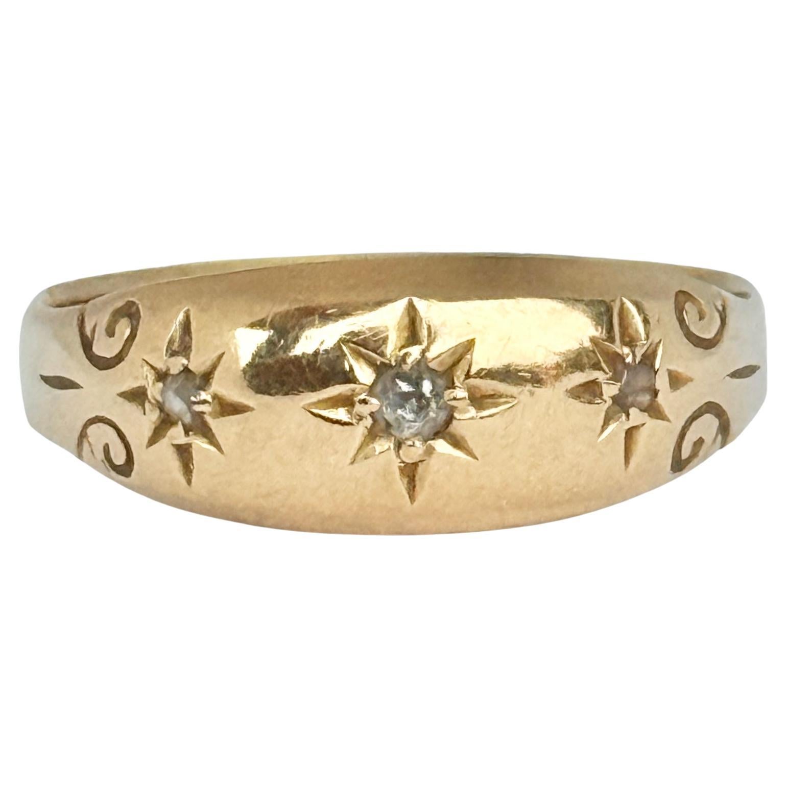 Anello vittoriano con diamanti e oro 9 carati con incastonatura a stella