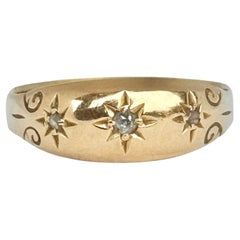 Antique Victorian Diamond and 9 Carat Gold Star Setting Ring
