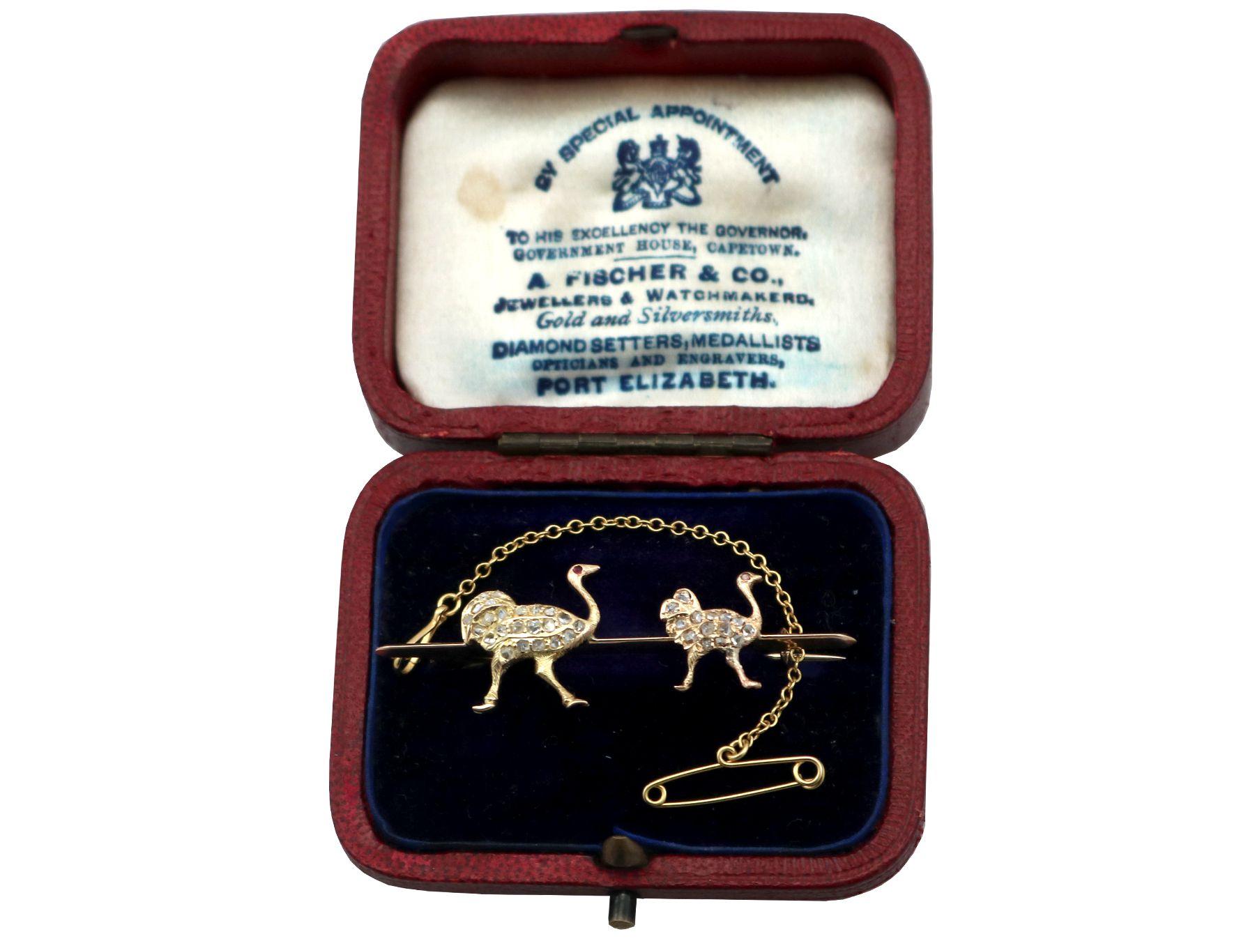 Victorian Diamond and Amethyst Yellow Gold Ostrich Brooch For Sale 4