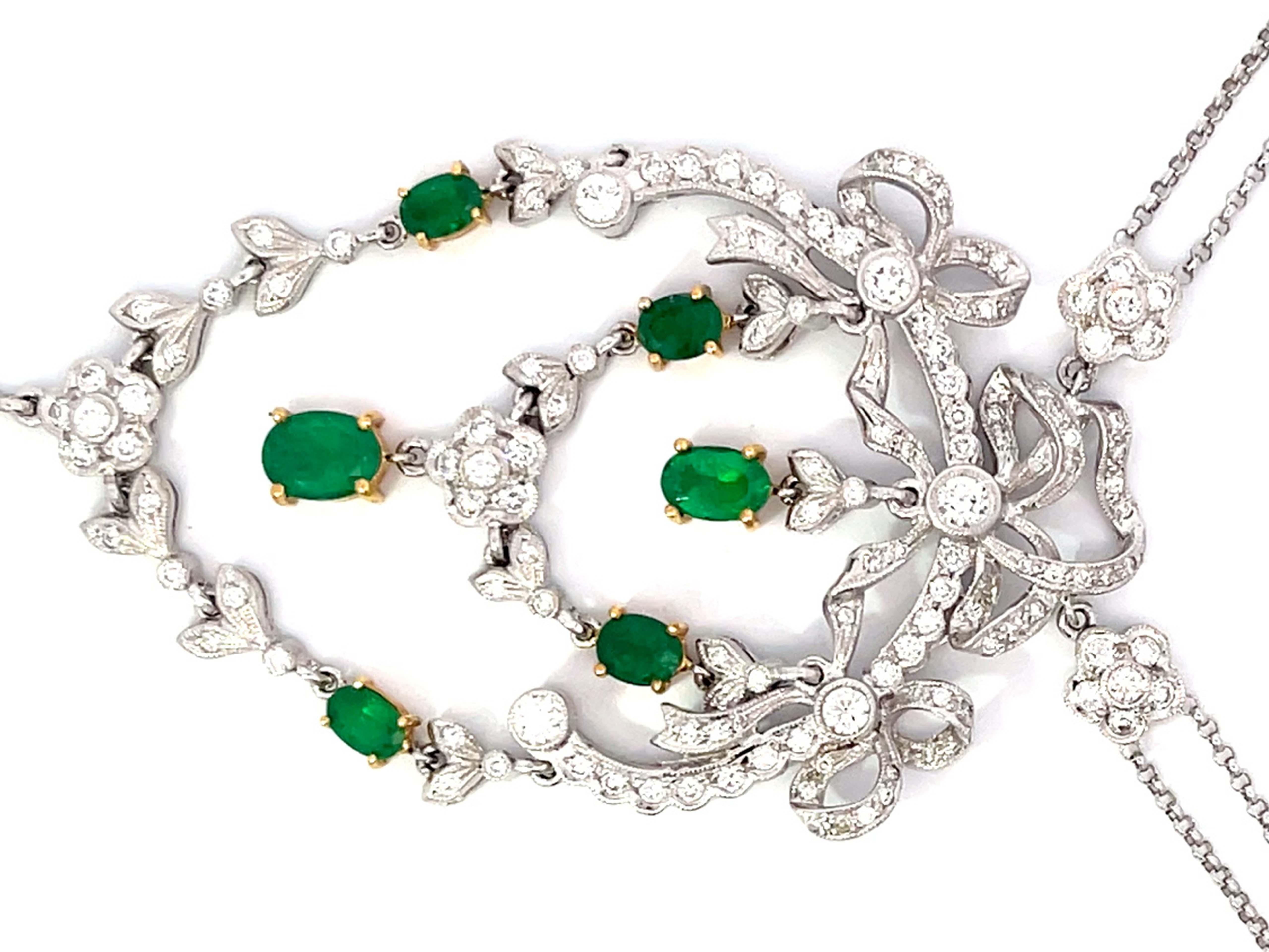 Brilliant Cut Victorian Diamond and Emerald Dangly Pendant Necklace in 18k White Gold For Sale