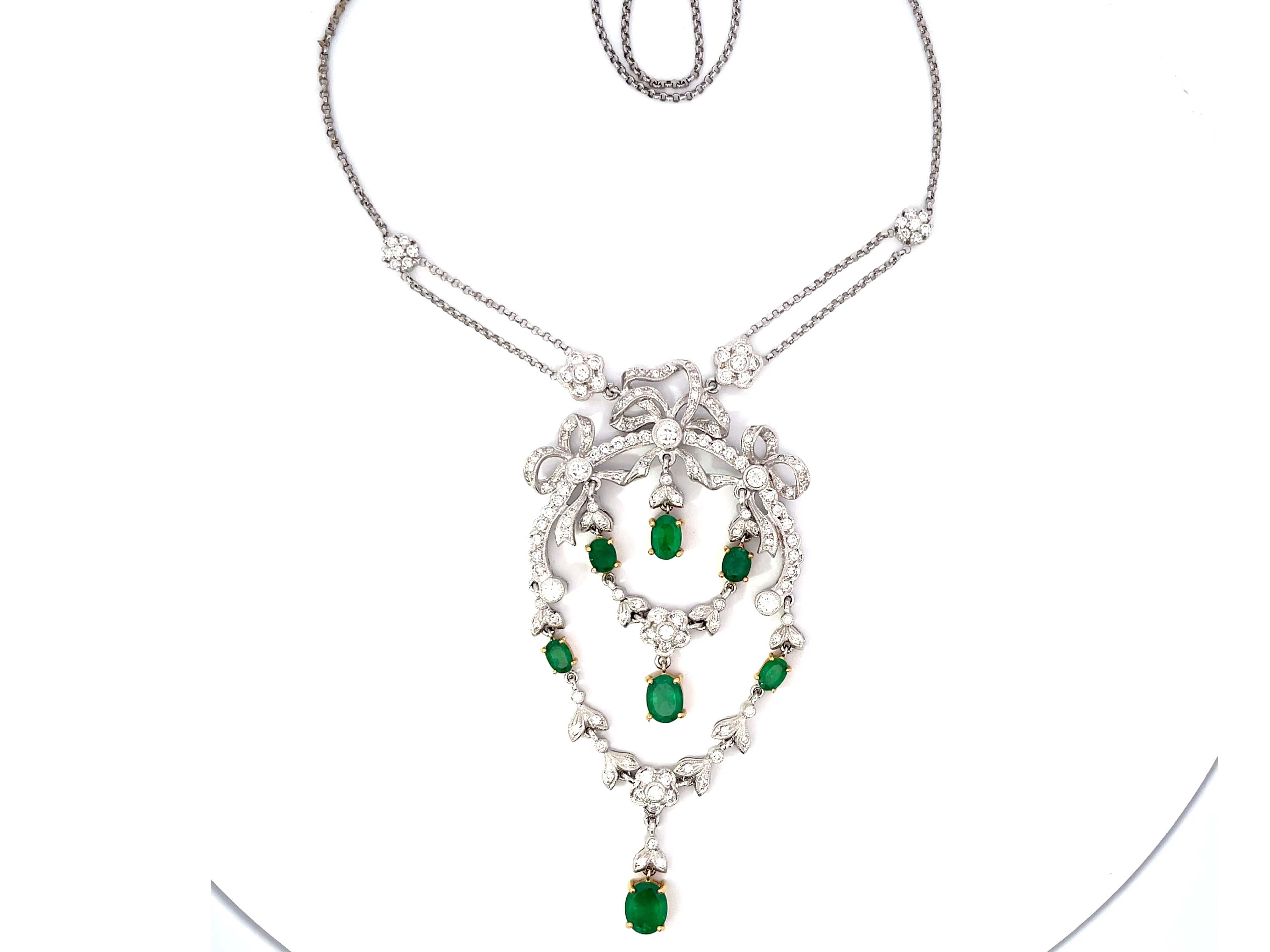 Victorian Diamond and Emerald Dangly Pendant Necklace in 18k White Gold For Sale 1