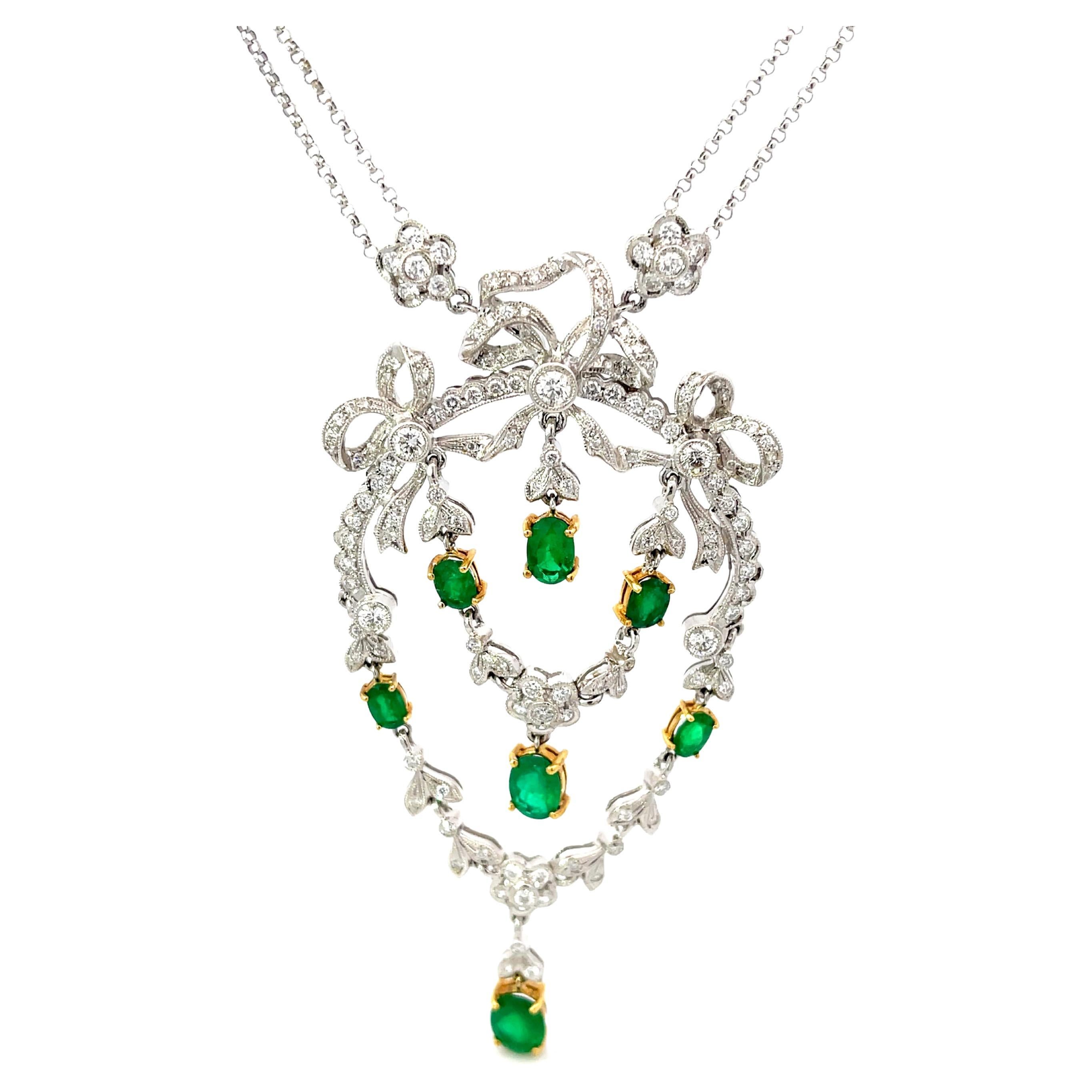 Victorian Diamond and Emerald Dangly Pendant Necklace in 18k White Gold For Sale