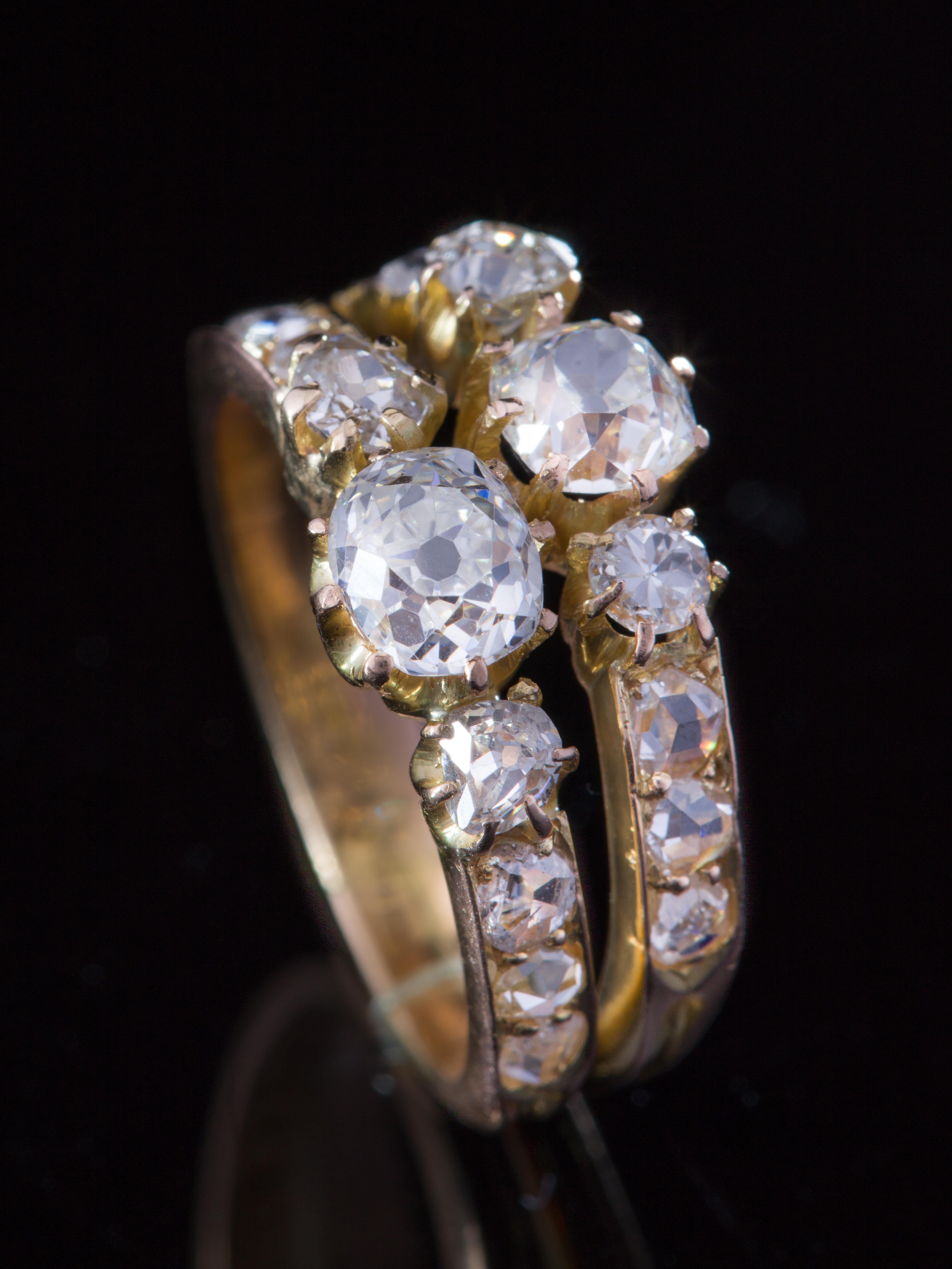 Antique Cushion Cut Victorian Diamond and Gold you and Me Ring For Sale