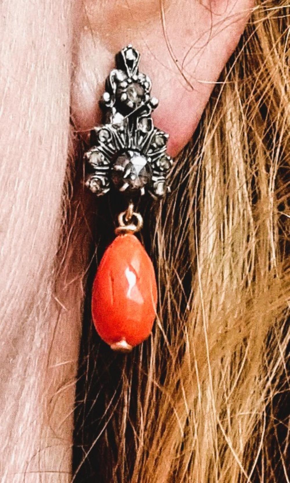 Victorian Diamond and  Mediterranean  Coral Dangle Earrings late 19th Cent. For Sale 4