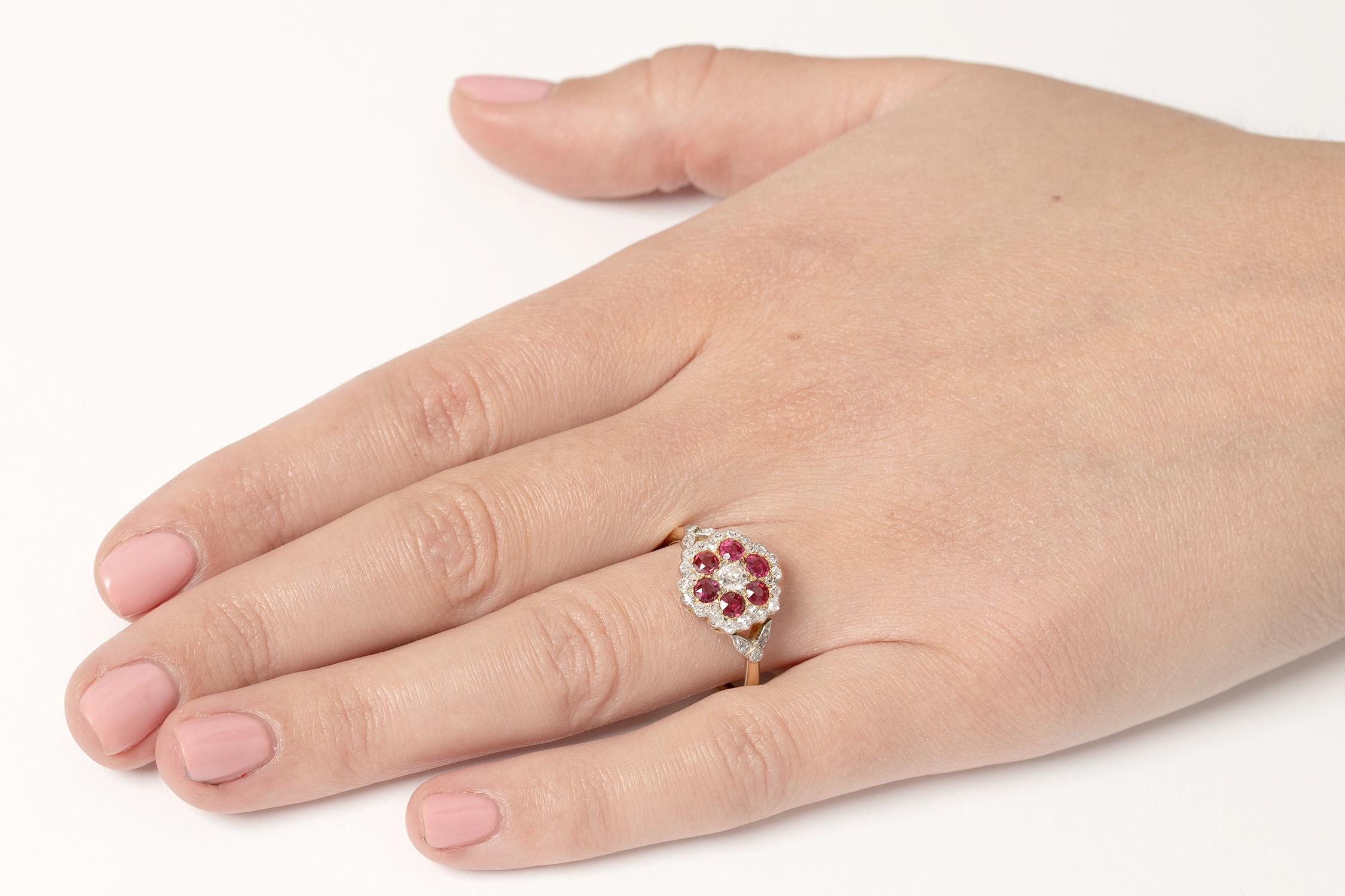 Women's or Men's Victorian Diamond and Ruby Daisy Cluster Ring, circa 1880s For Sale