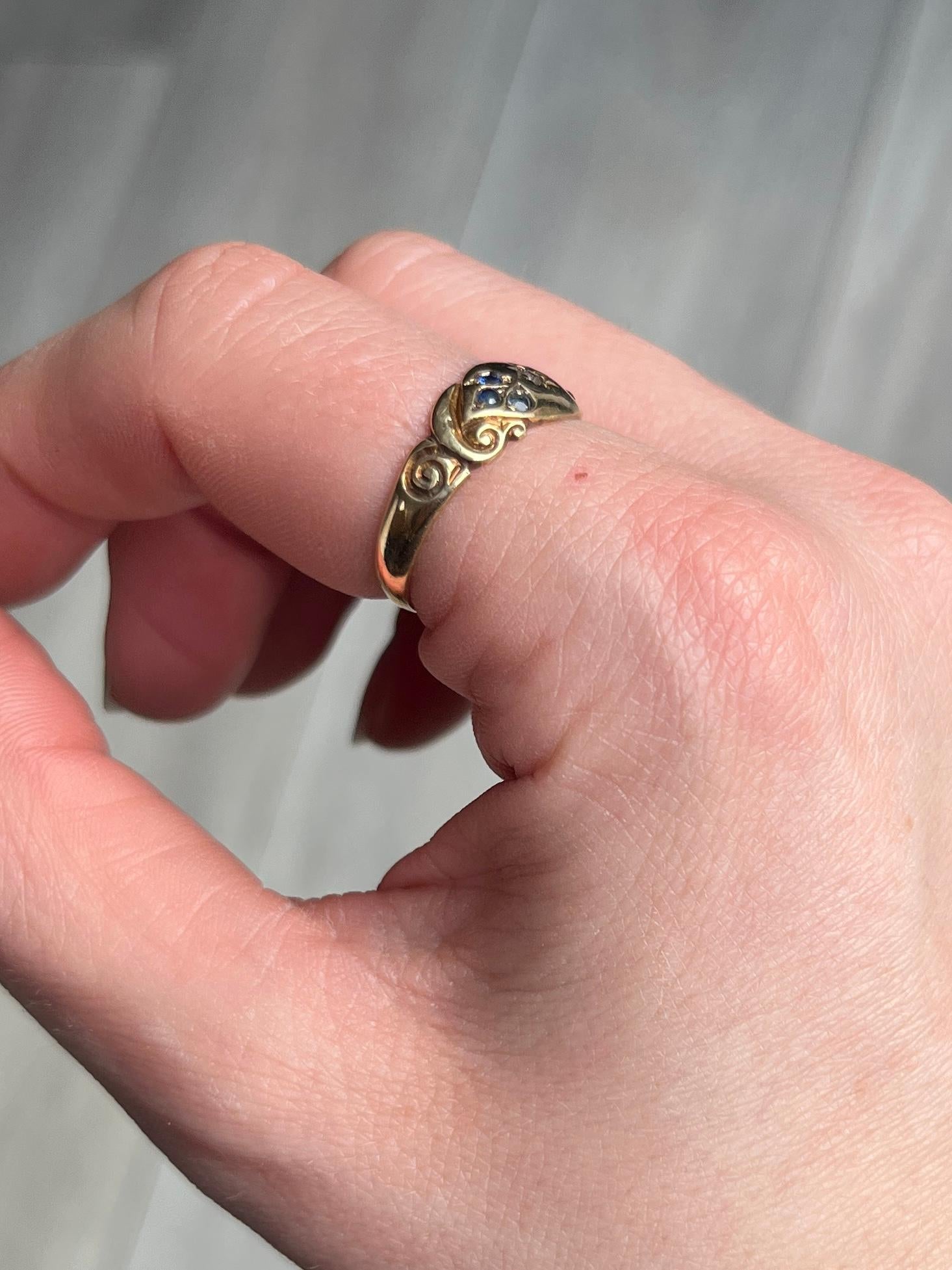 Edwardian Victorian Diamond and Sapphire 18 Carat Gold Ring