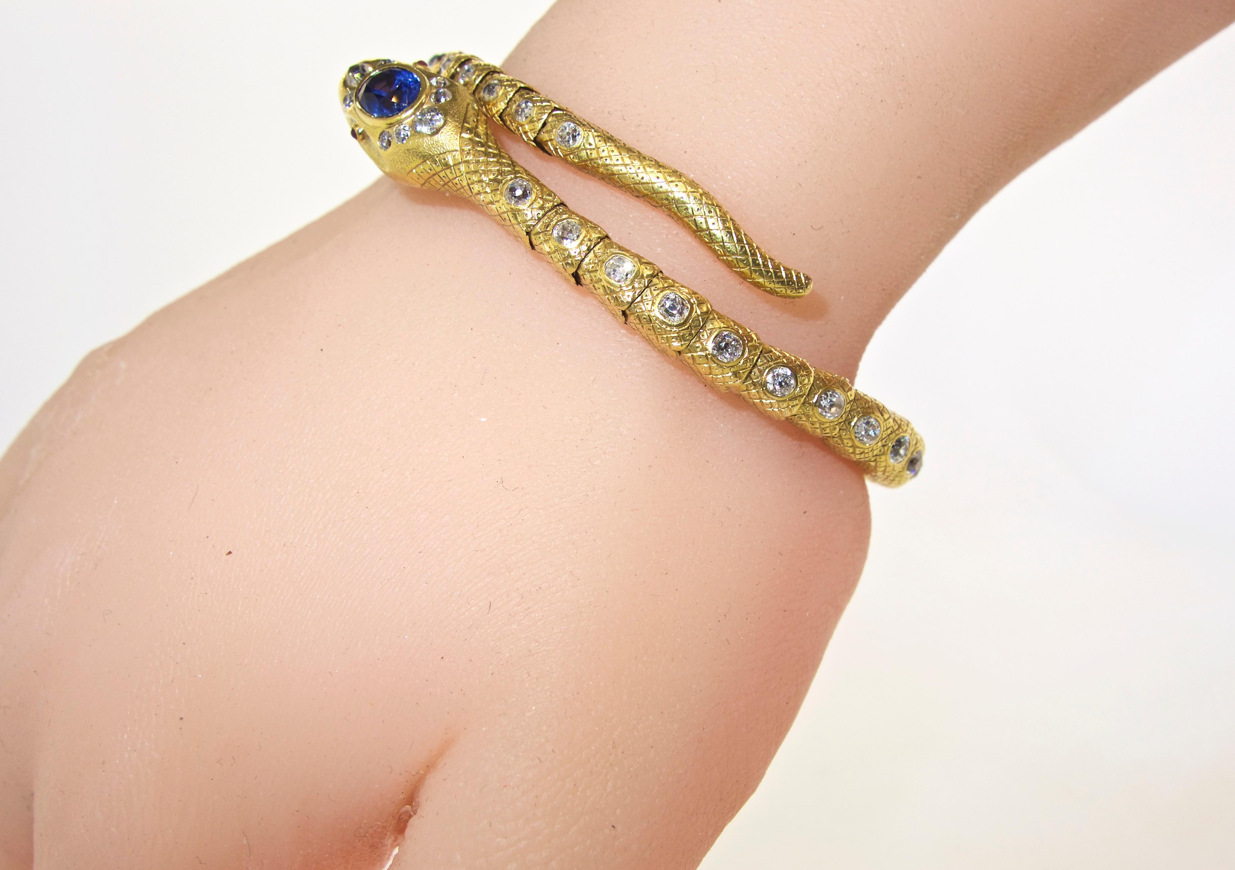 Victorian Diamond and Sapphire Serpent 18 Karat Gold Bracelet, circa 1860 6
