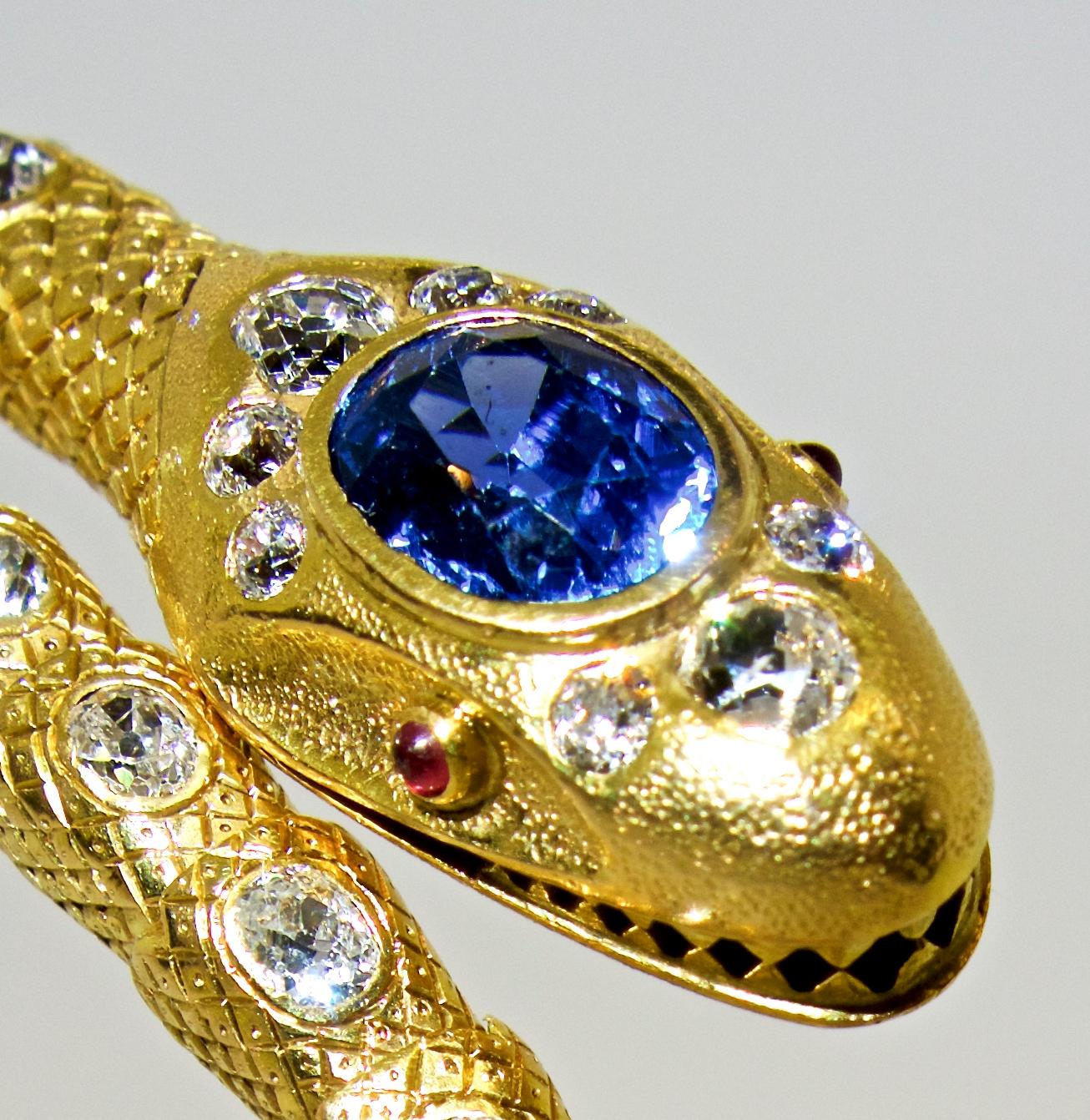 Victorian Diamond and Sapphire Serpent 18 Karat Gold Bracelet, circa 1860 In Excellent Condition In Aspen, CO