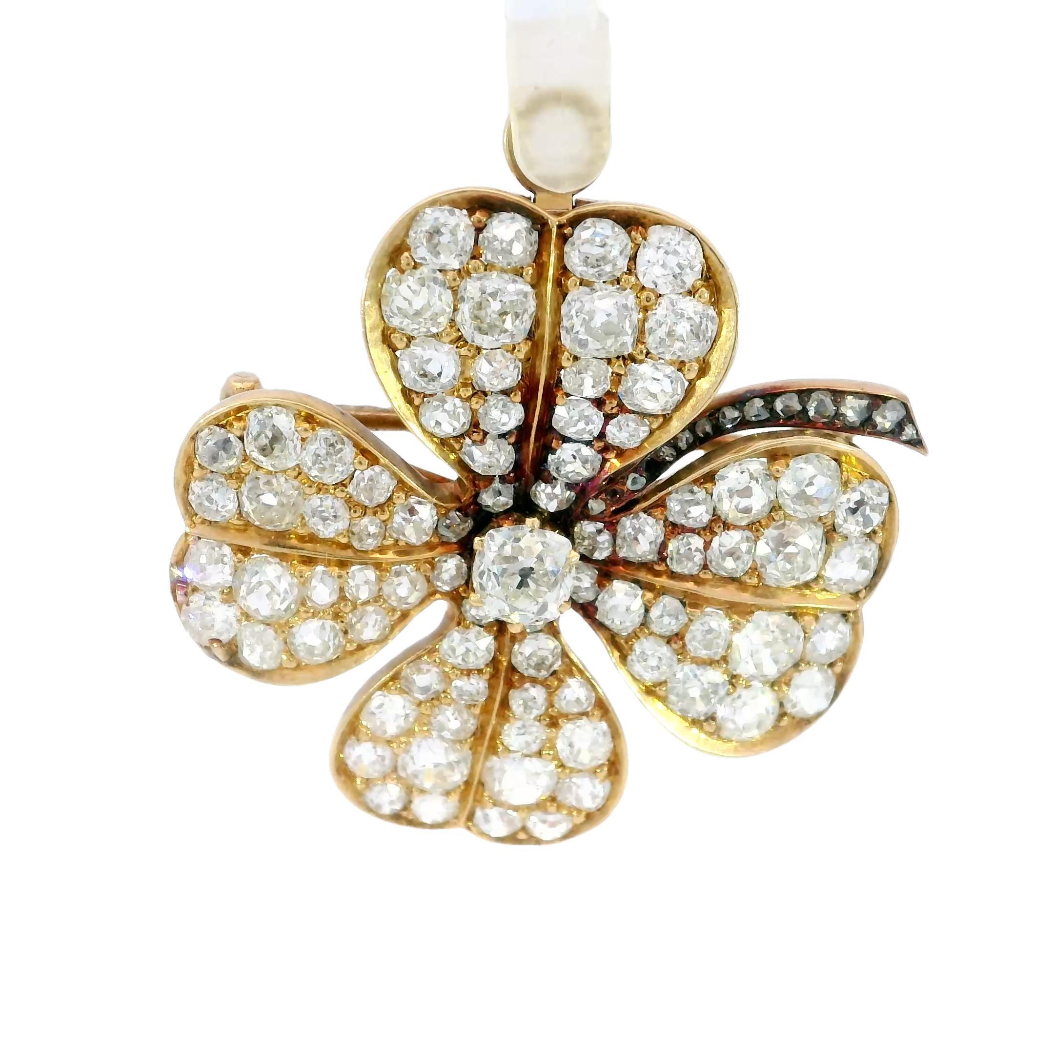 Victorian Diamond Clover Pendant Brooch in 18K Yellow Gold ~6.8ct Diamonds Total In Good Condition For Sale In Fairfield, CT