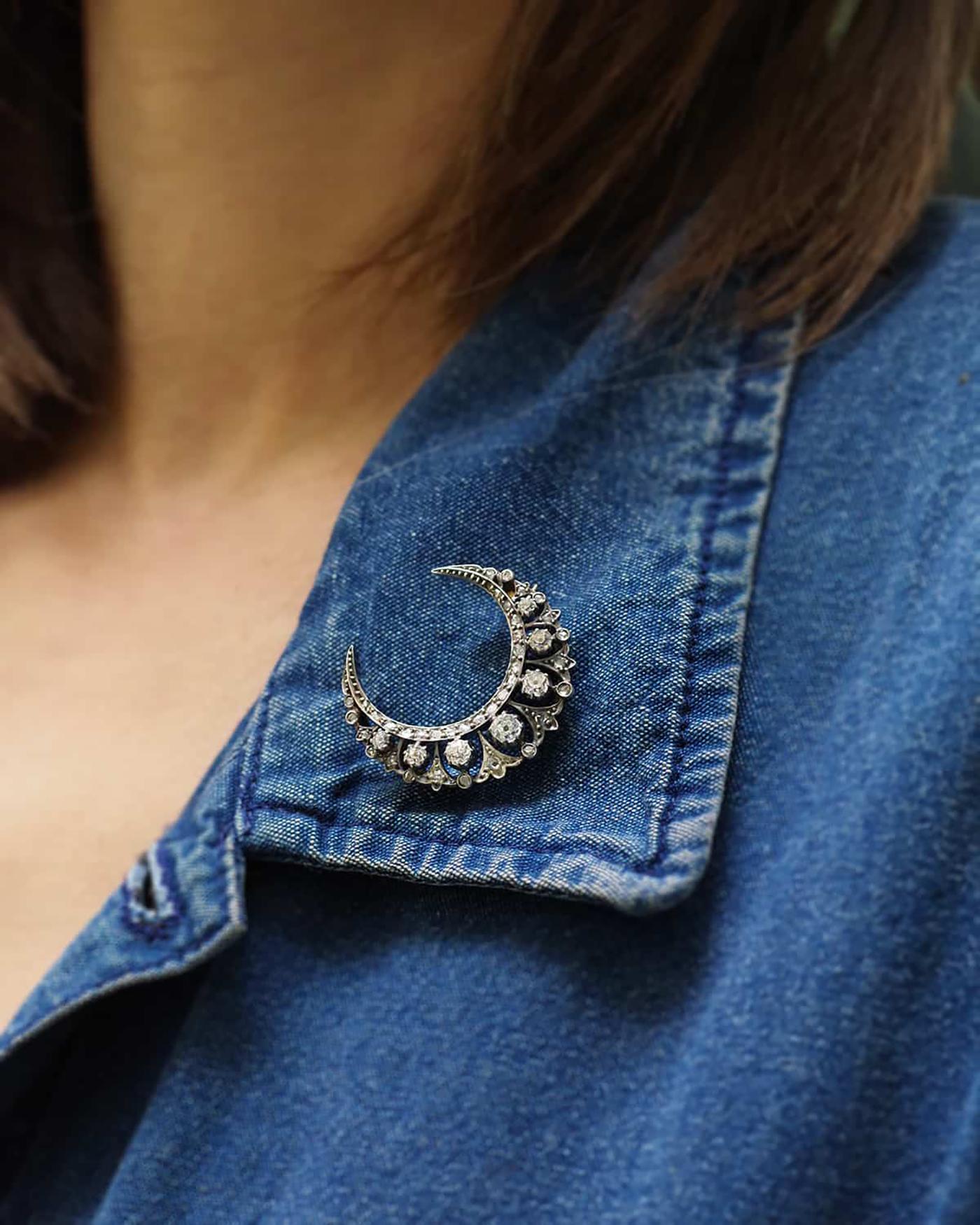 Luna creciente victoriana de diamantes, joya celeste de finales del siglo XIX Talla antigua en venta