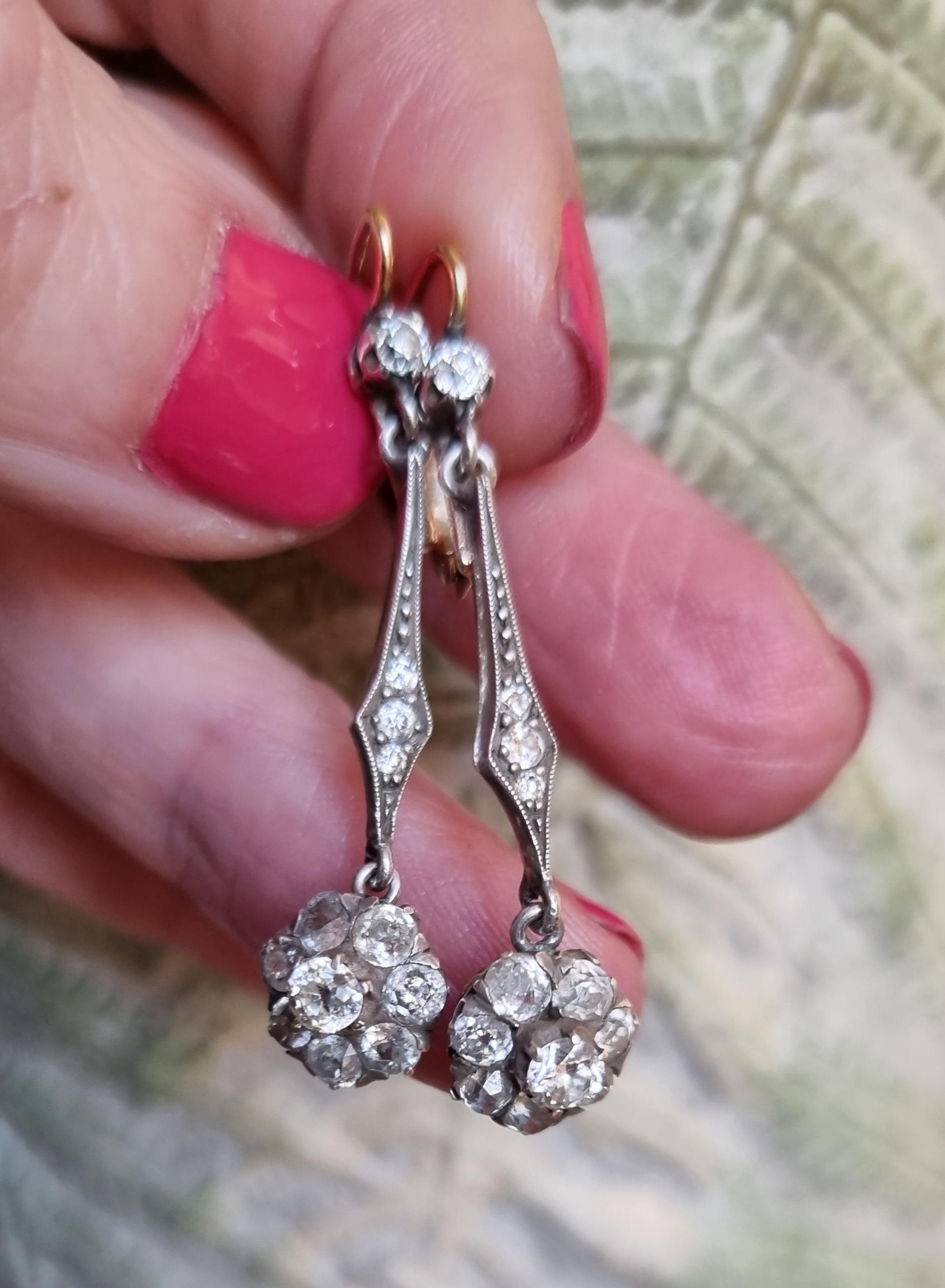Victorian Diamond Dangle Earrings 19th C (1890) For Sale 1