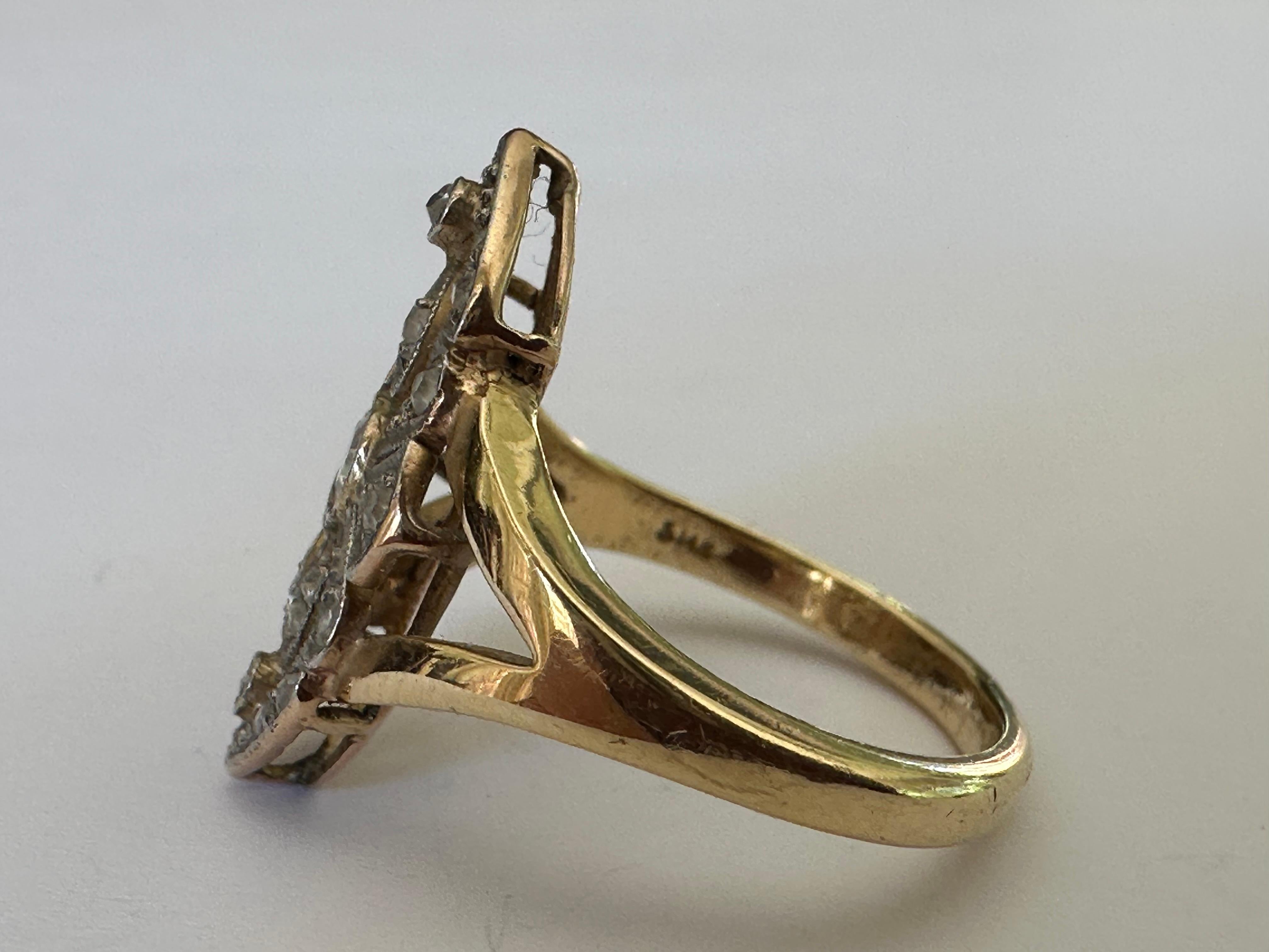 Tardo vittoriano Anello vittoriano con diamante per la cena in vendita