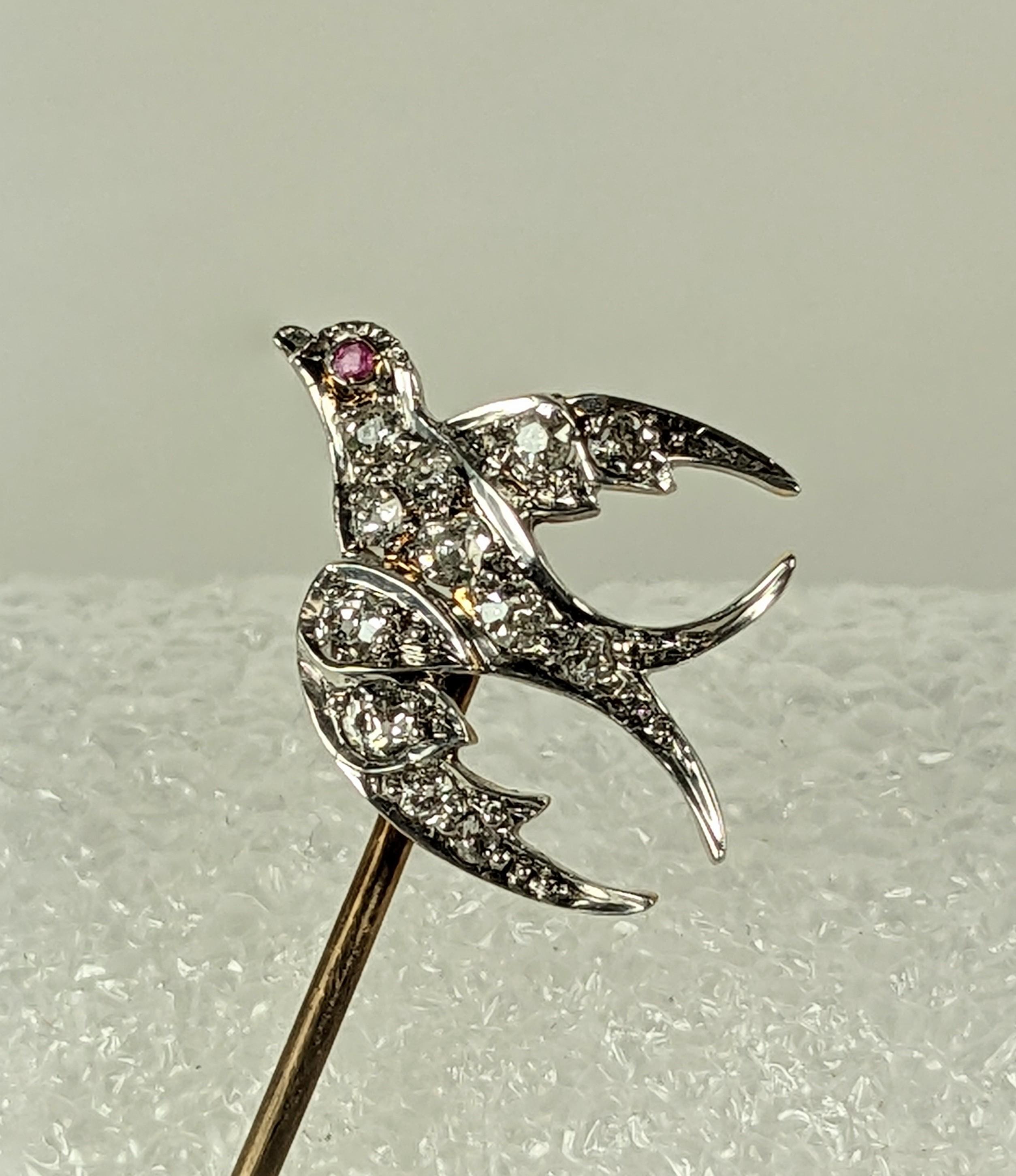 Victorian Diamond Dove Stickpin In Excellent Condition For Sale In Riverdale, NY