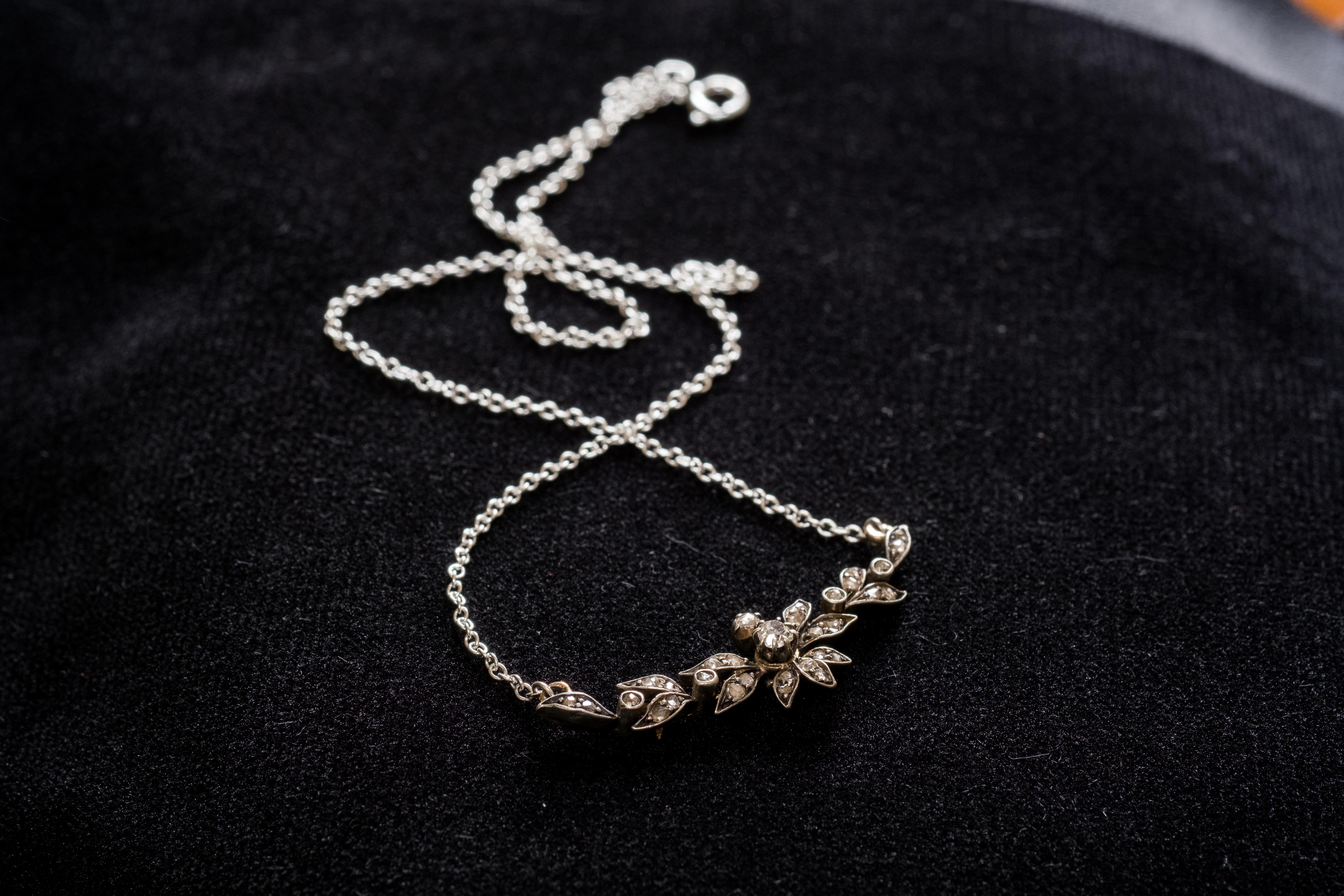Old Mine Cut Victorian diamond floral necklace  For Sale