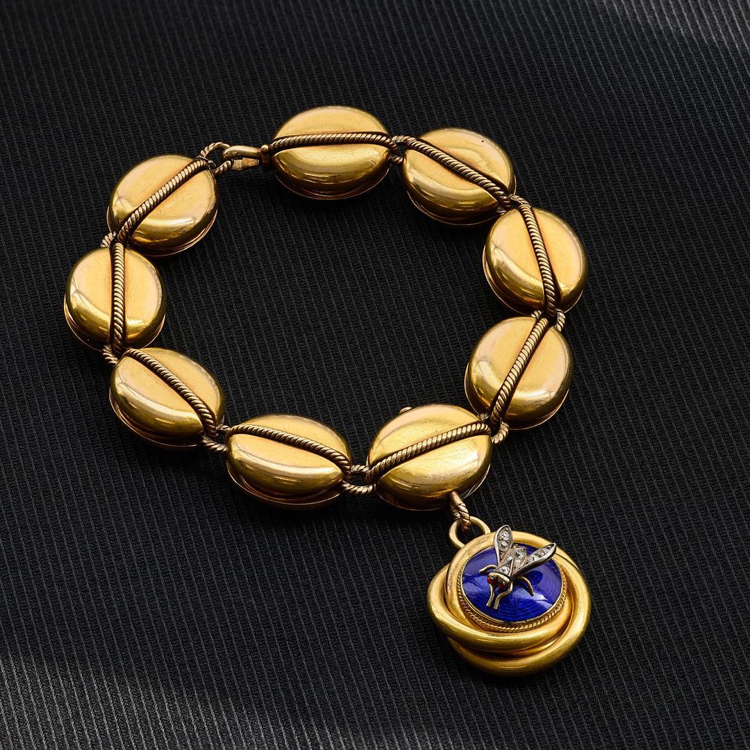 Bracciale vittoriano con medaglione di diamanti in vendita 2