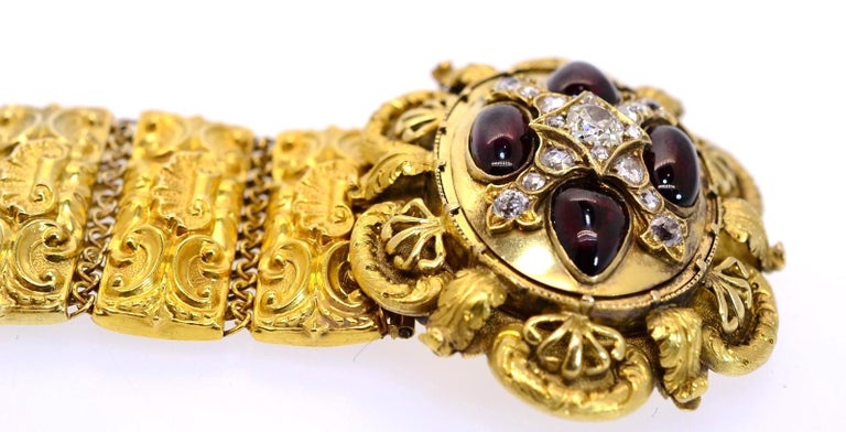 A Garnet and Diamond bracelet-SOLD OUT