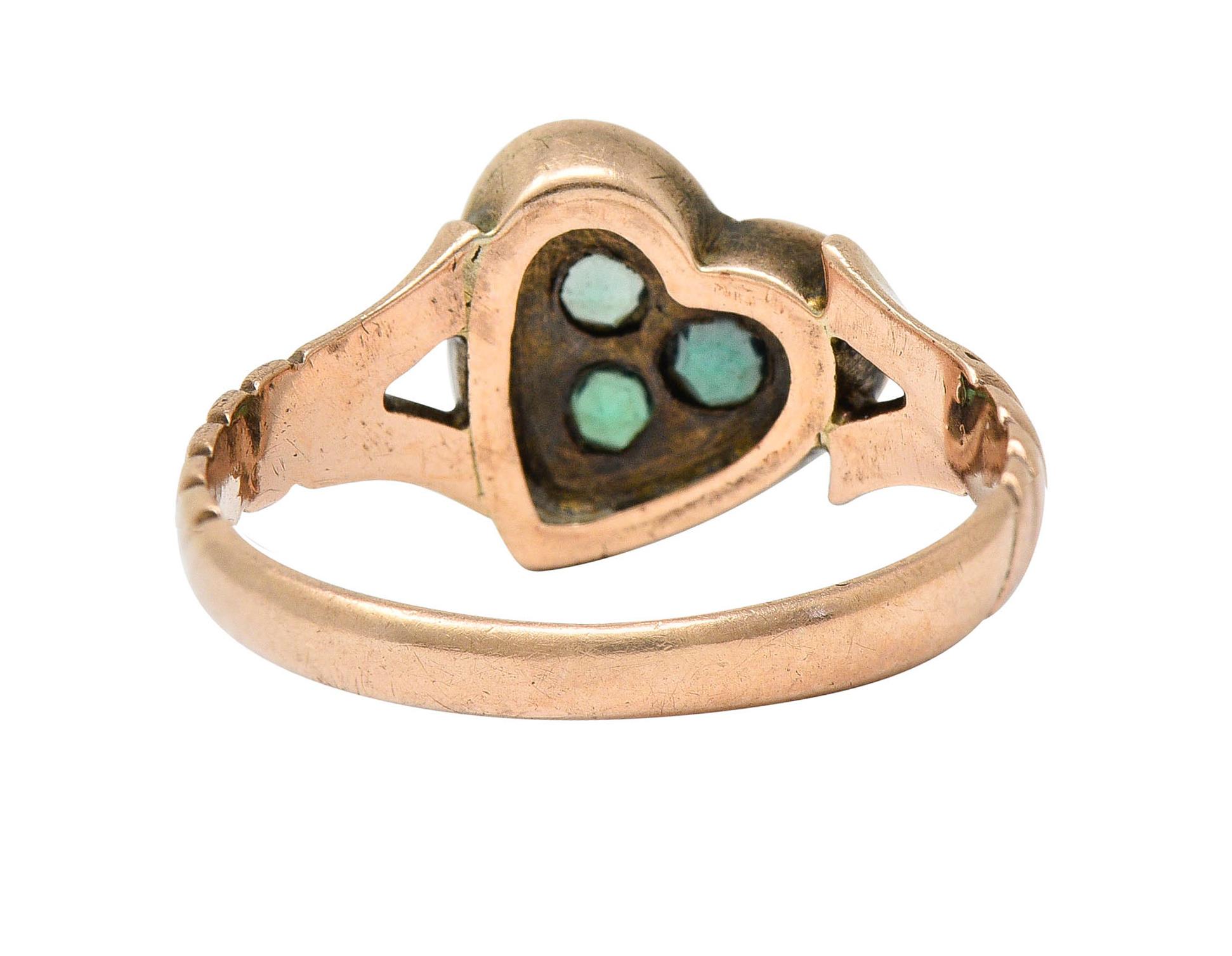 Victorian Diamond & Green Paste 14 Karat Rose Gold Heart Ring In Excellent Condition In Philadelphia, PA