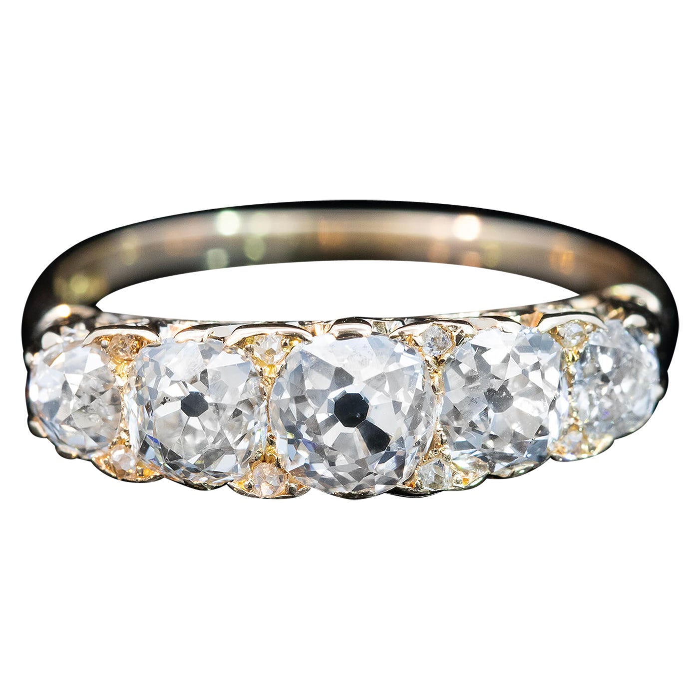 Viktorianischer Diamantring mit halber Creolen, ca. 1890er Jahre
