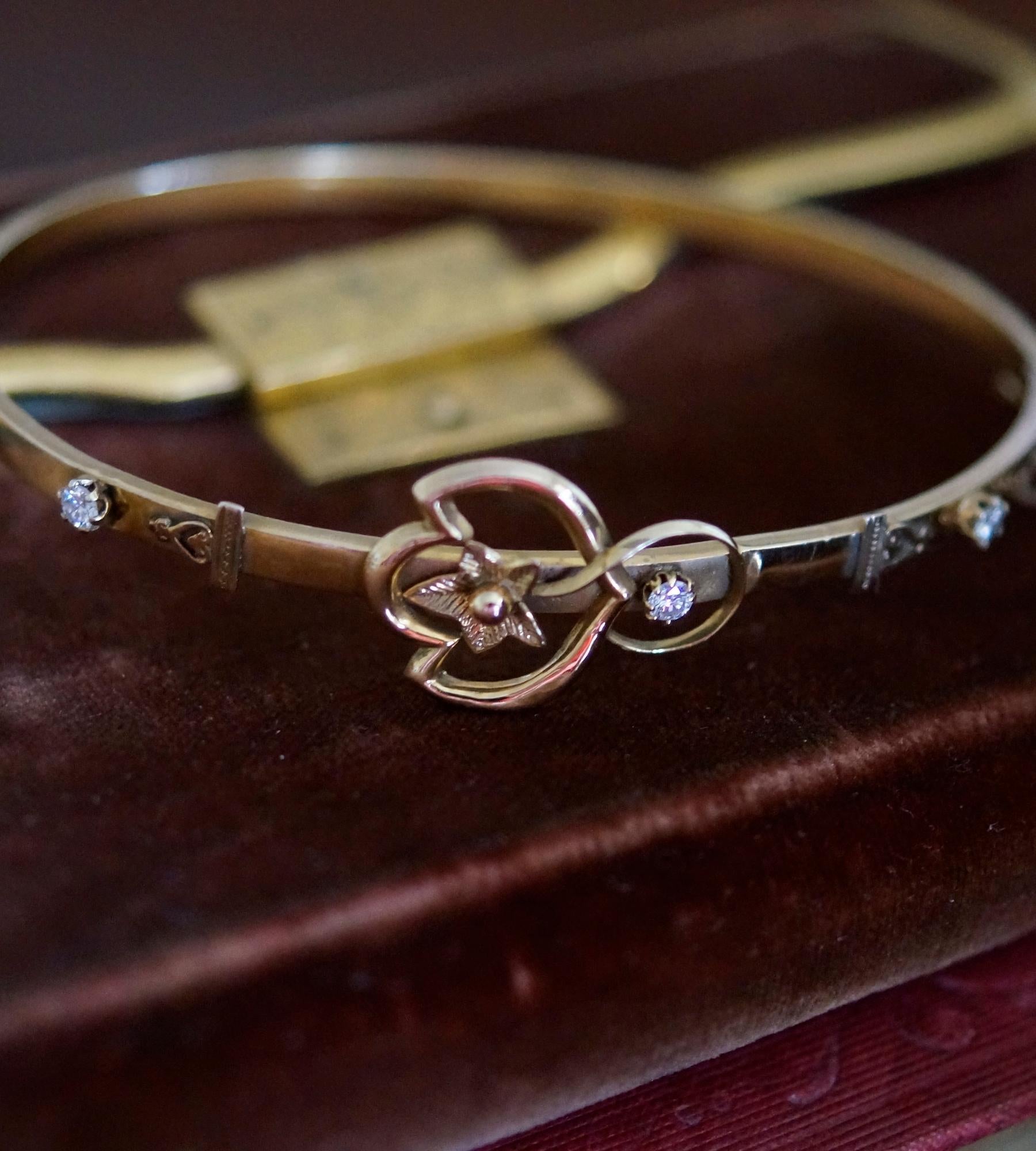 Late Victorian Victorian Diamond & Ivy Bangle  For Sale
