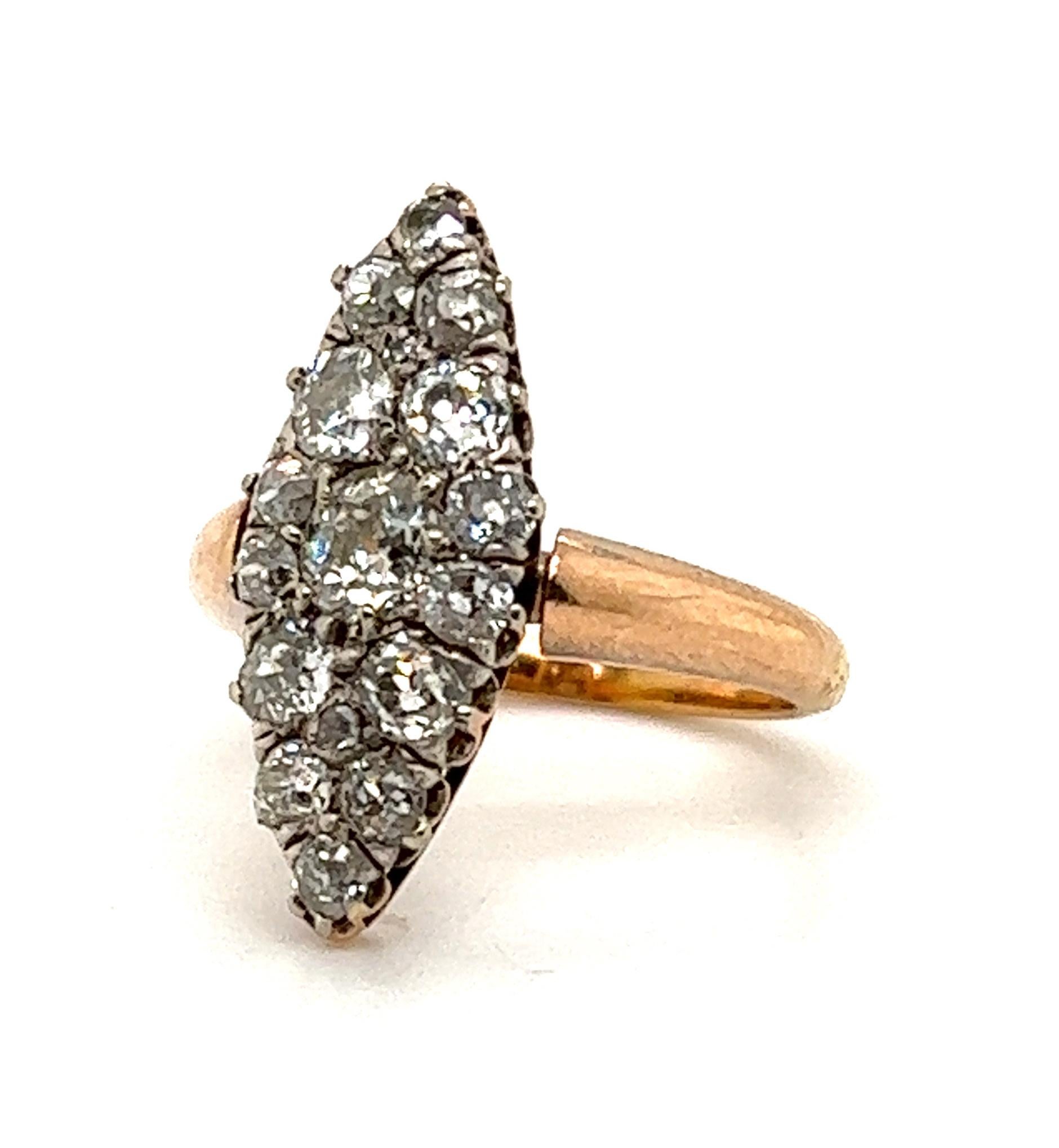 Victorien Bague navette victorienne en or 18 carats et diamants en vente