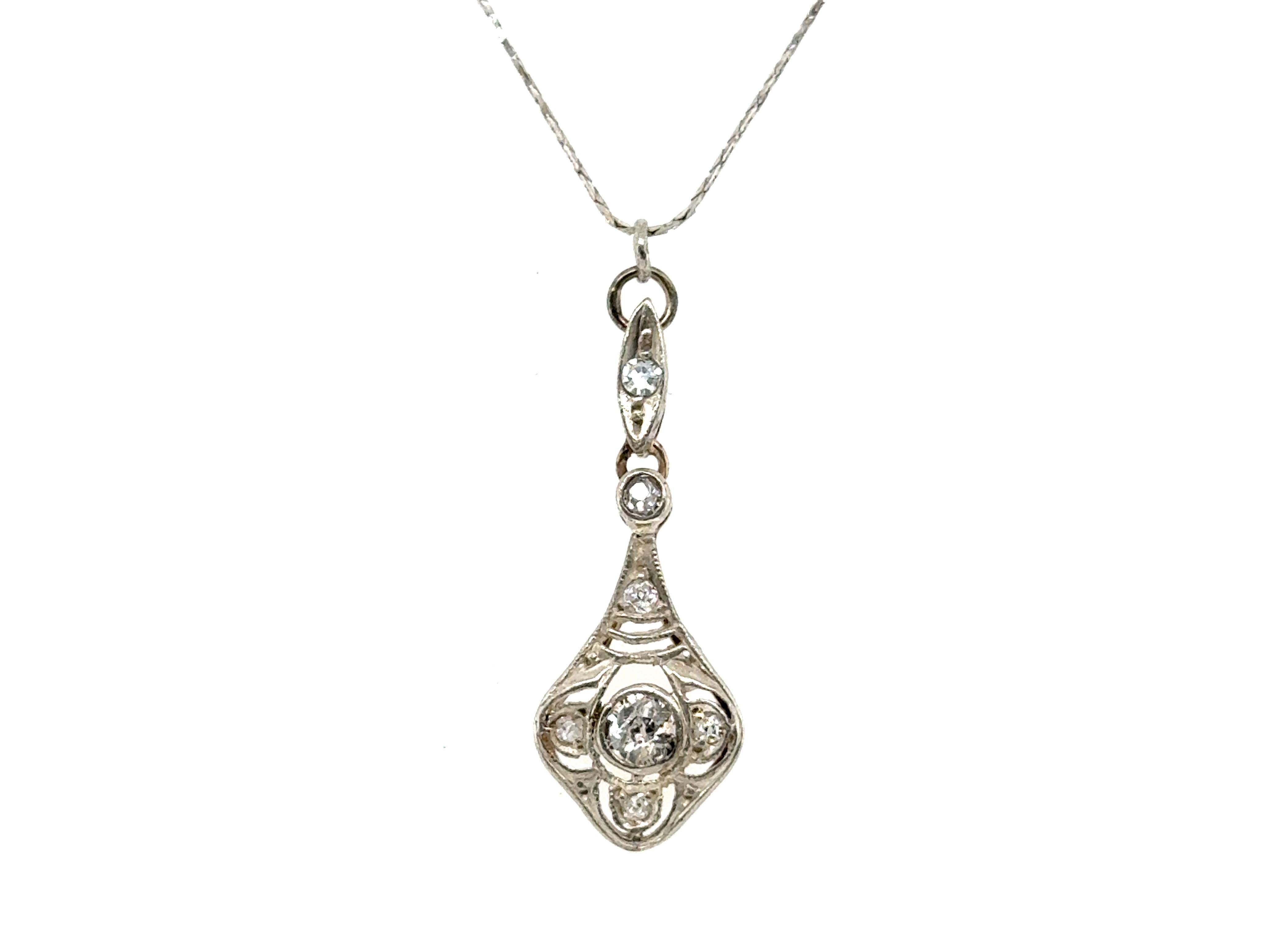 Ciondolo vittoriano con diamante .40ct Old Mine Cushion 14K originale degli anni 1880-18