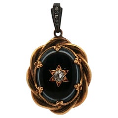 Victorian Diamond Onyx 18 Karat Yellow Gold Antique Locket Pendant