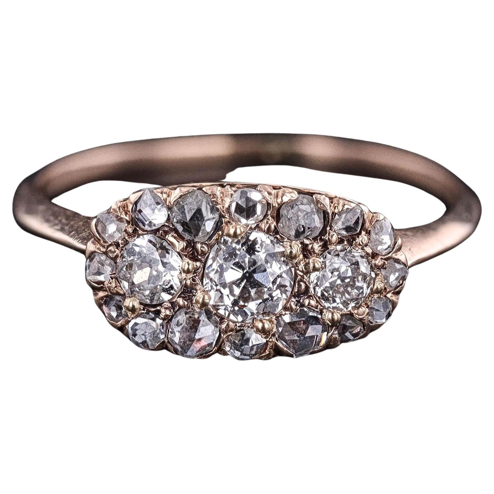Anello vittoriano con pavé di diamanti in oro 10k in vendita