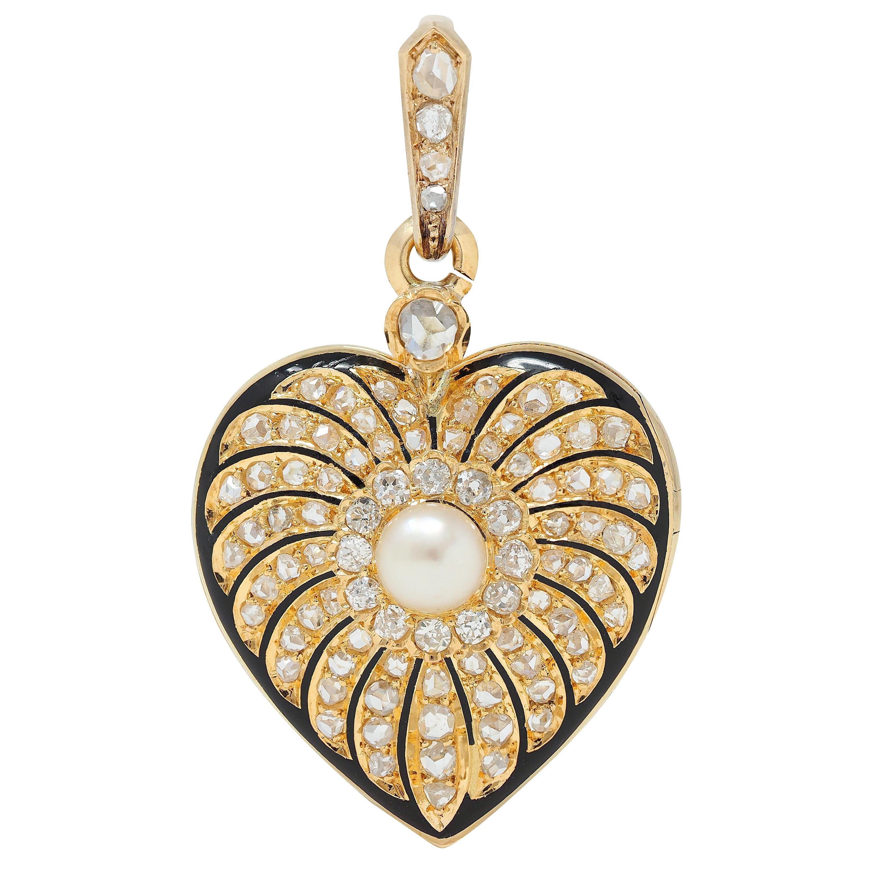 Pendentif coeur victorien en or jaune 18 carats avec diamant, perle et émail Pour femmes en vente